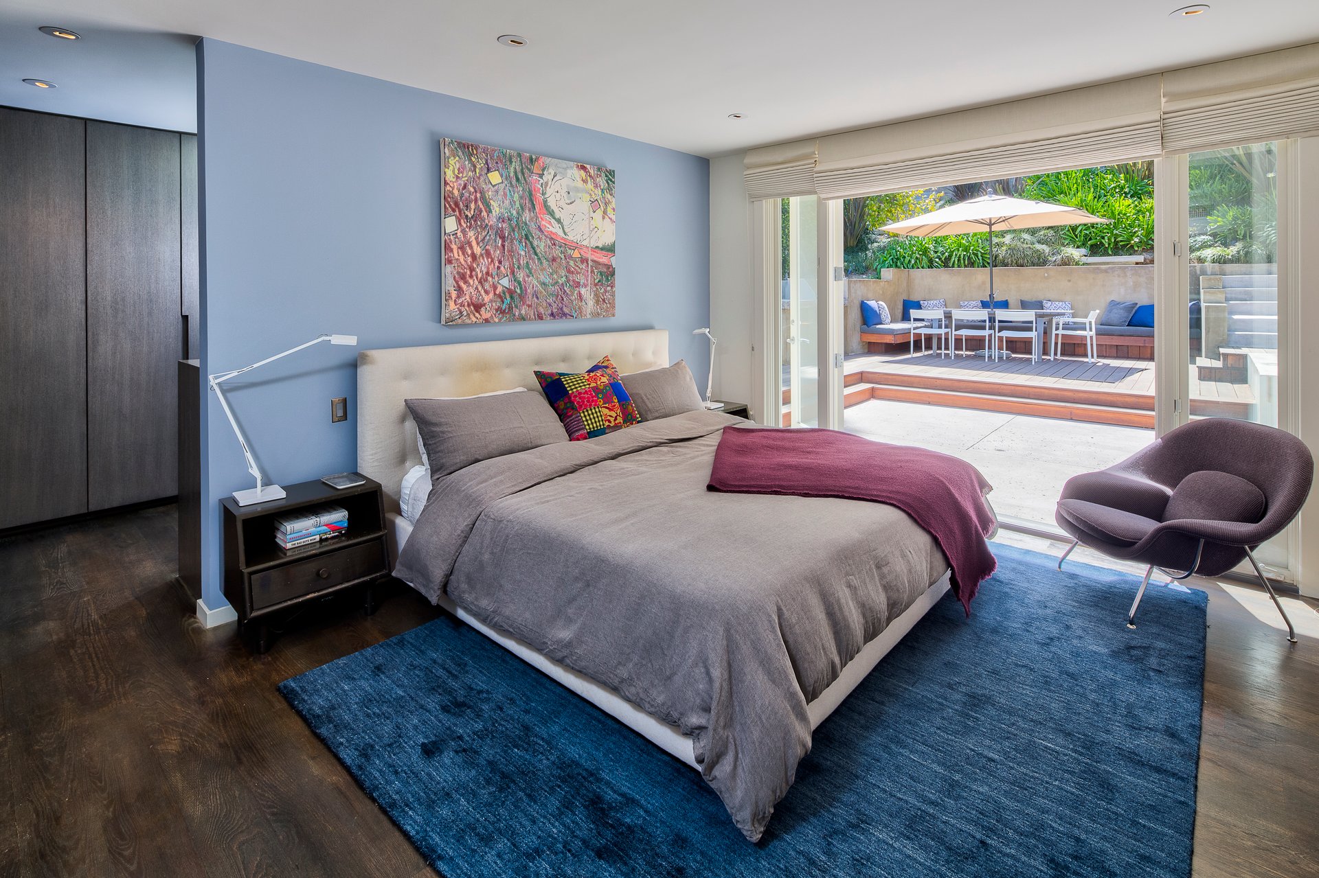 1563 N Doheny Dr