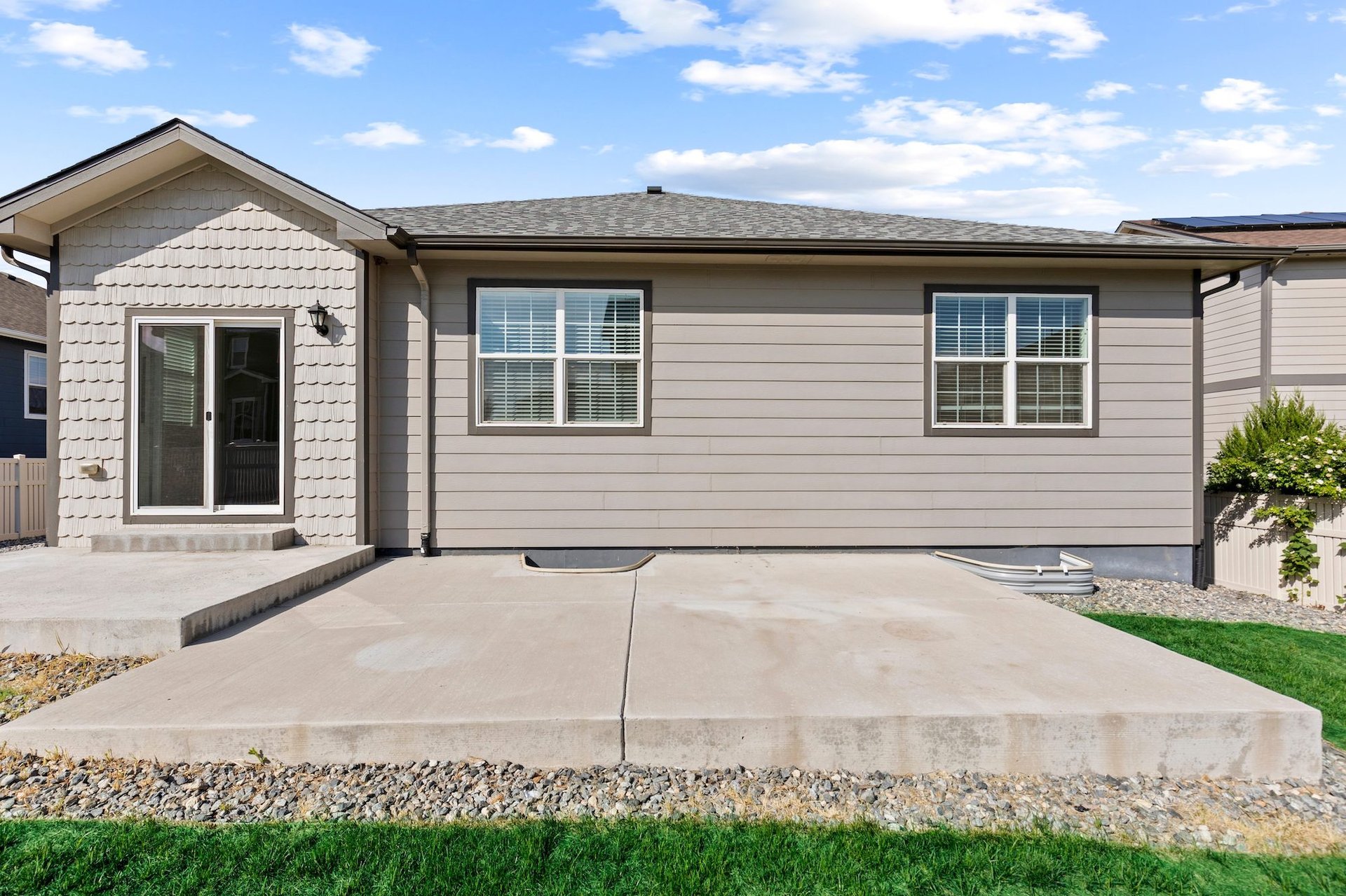 10189 Cedar Street