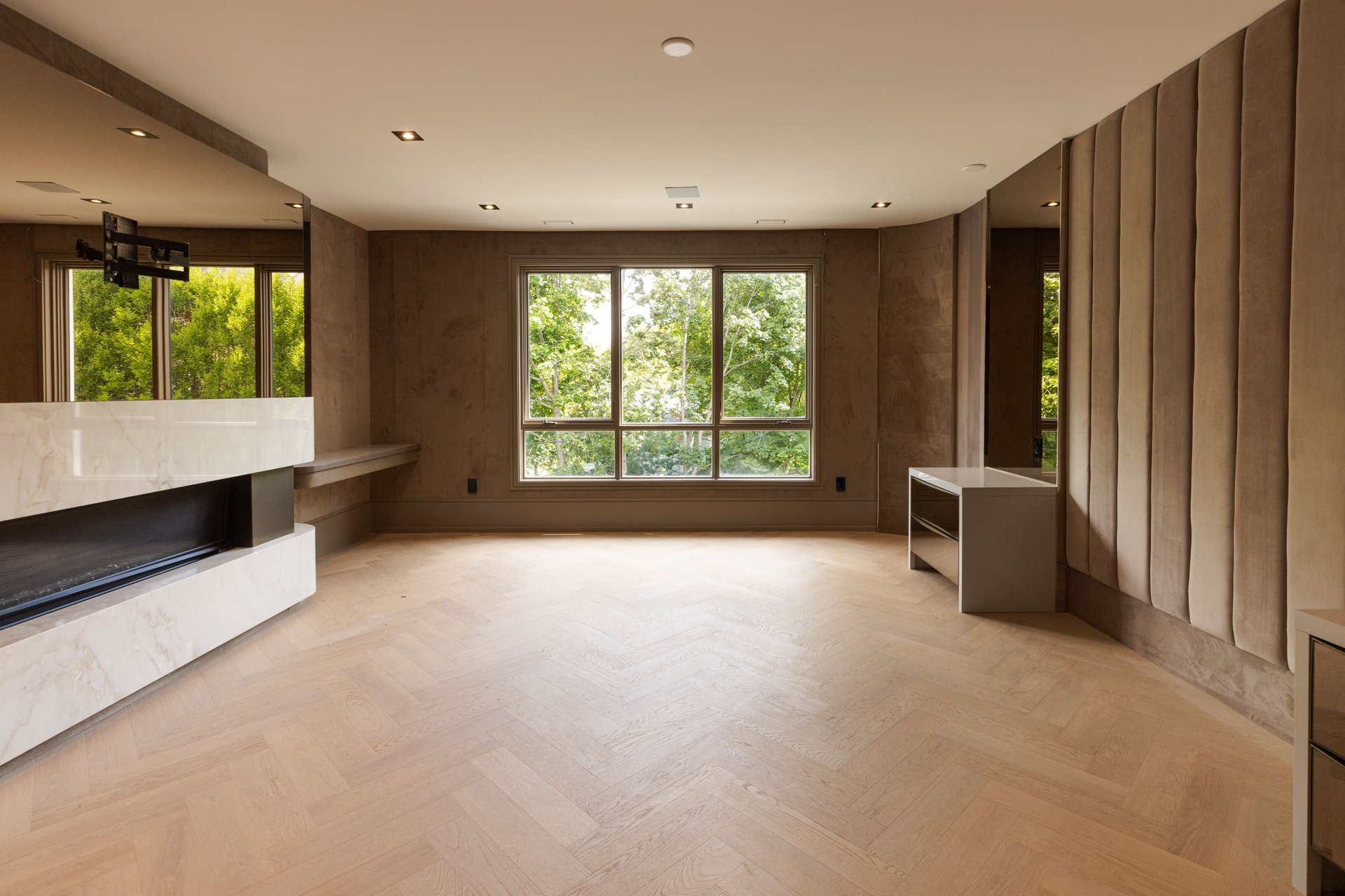 SOLD: Newly Completed Architectural Masterpiece
