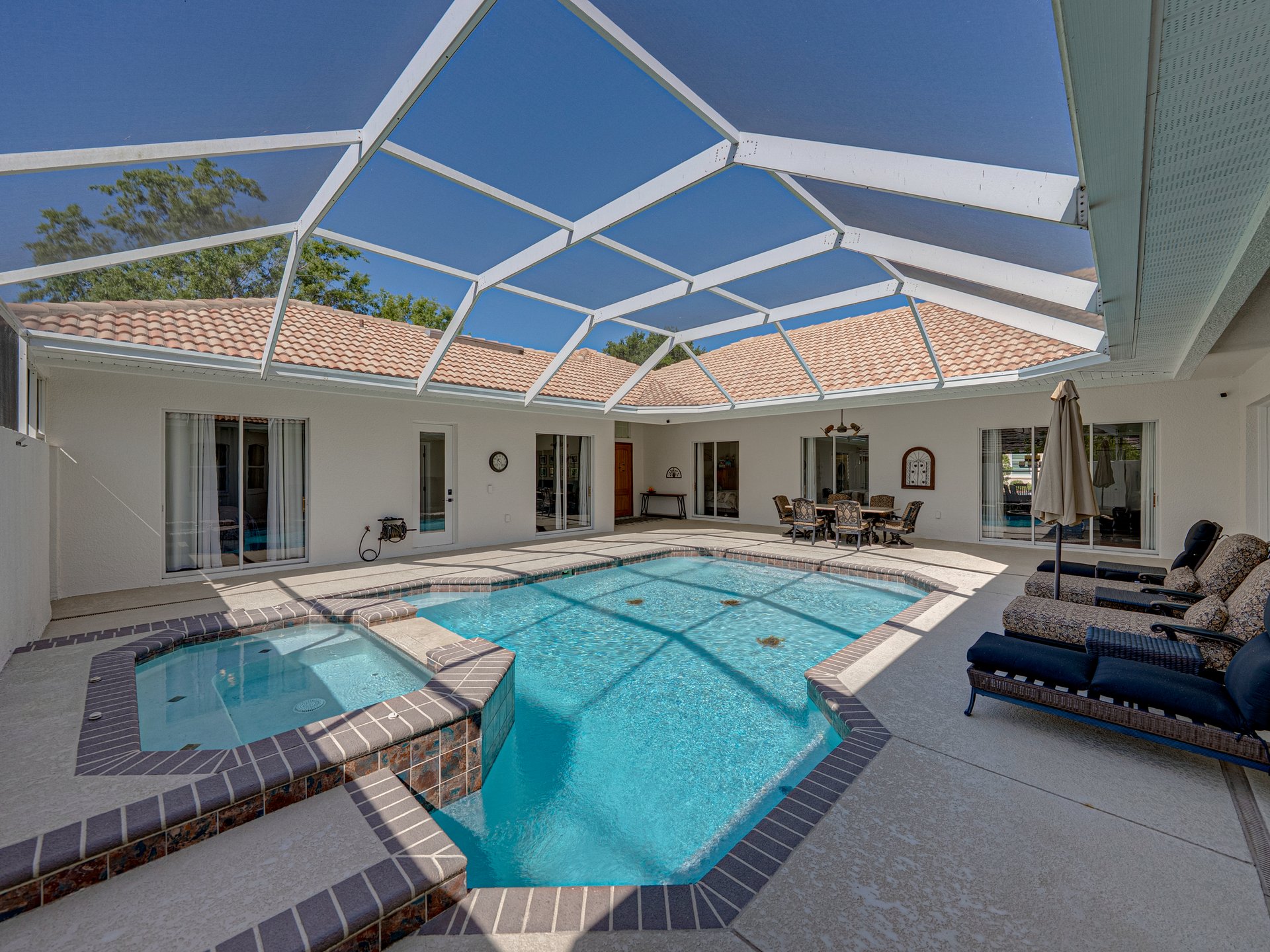 12902 GRAND TRAVERSE DR