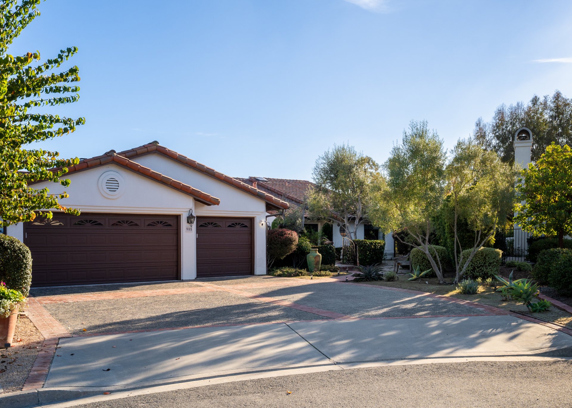 905 Olive Crest Dr.