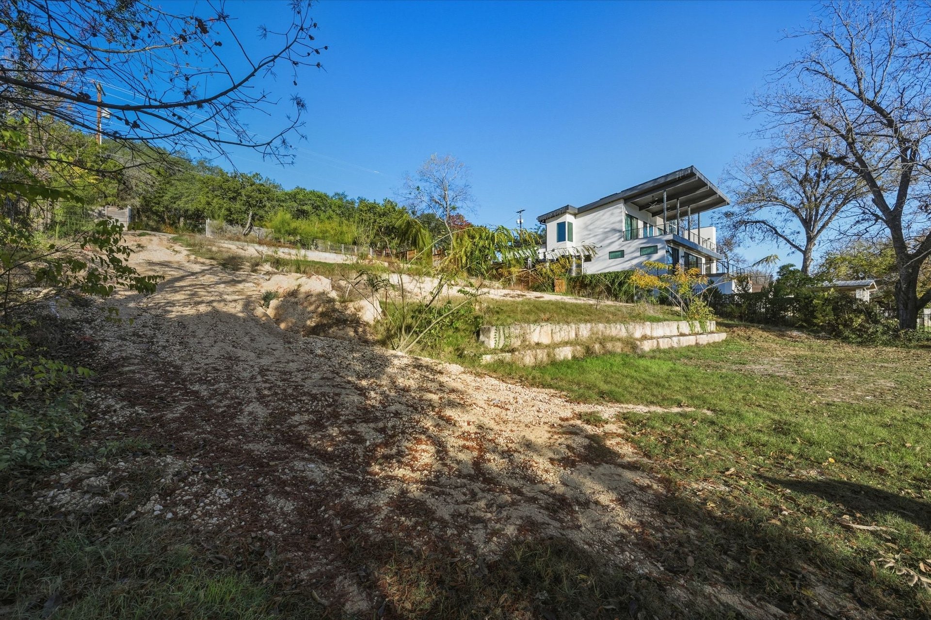 3607 Robbins Road