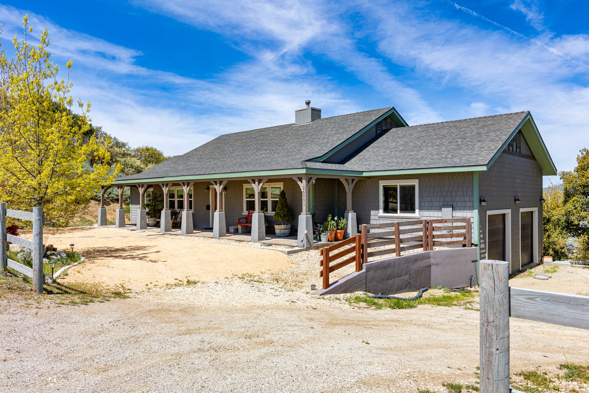 26501 Skyline Dr, Tehachapi, CA 93561 | Craftsman Home for Sale in Bear Valley Springs