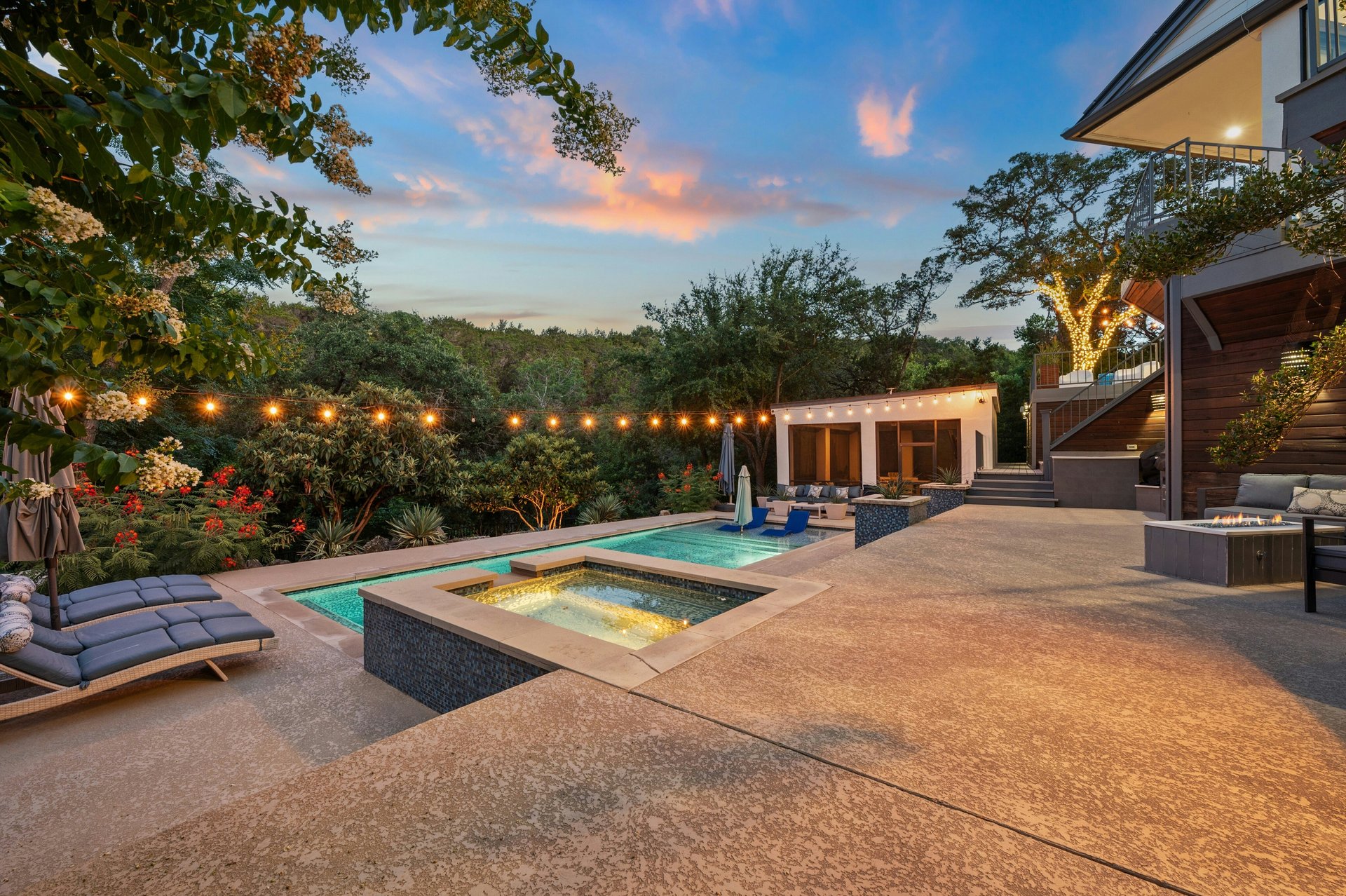 3200 Three Rivers Drive