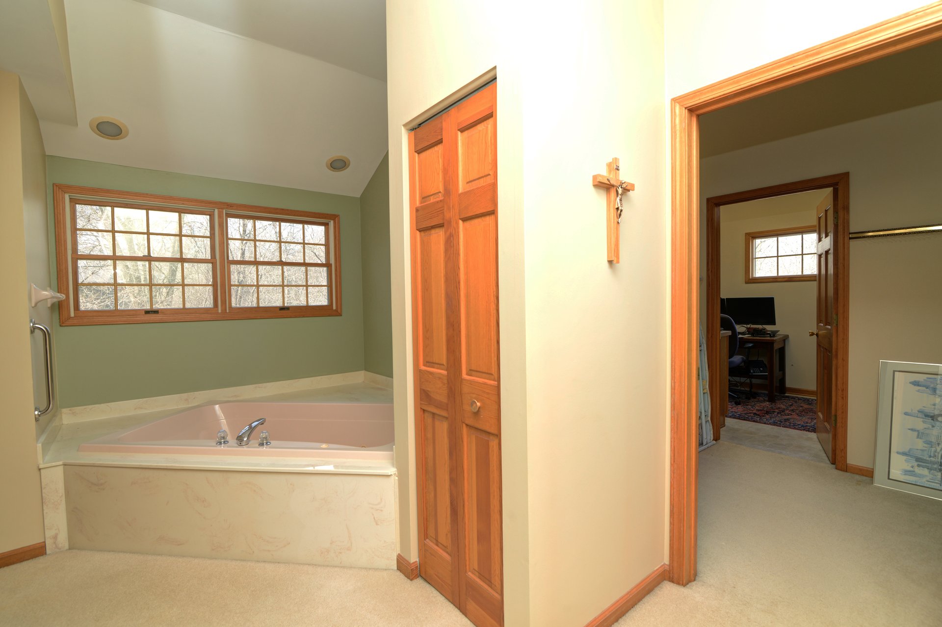 4N074 Thornly Road