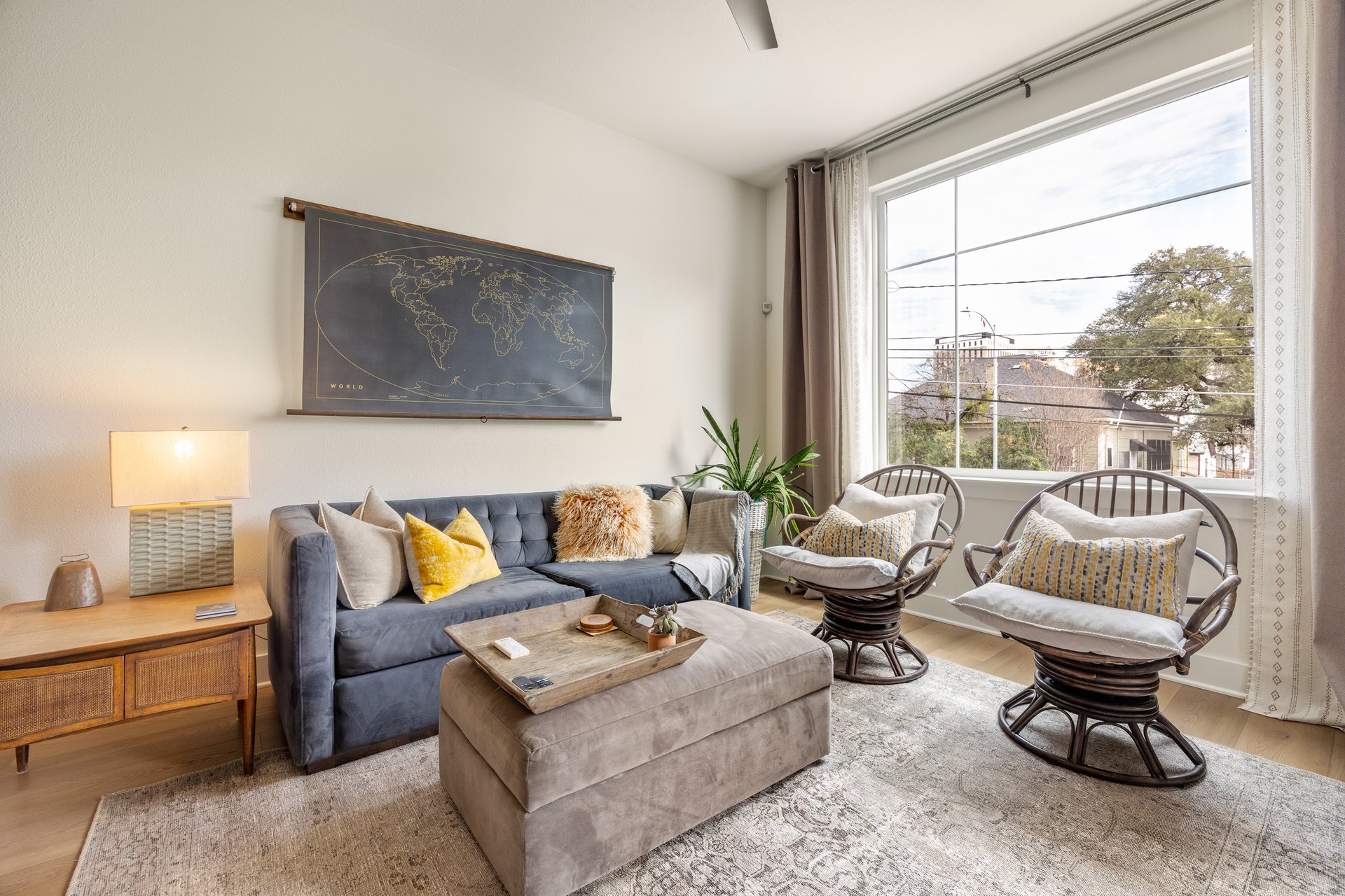 1306 West Avenue #205