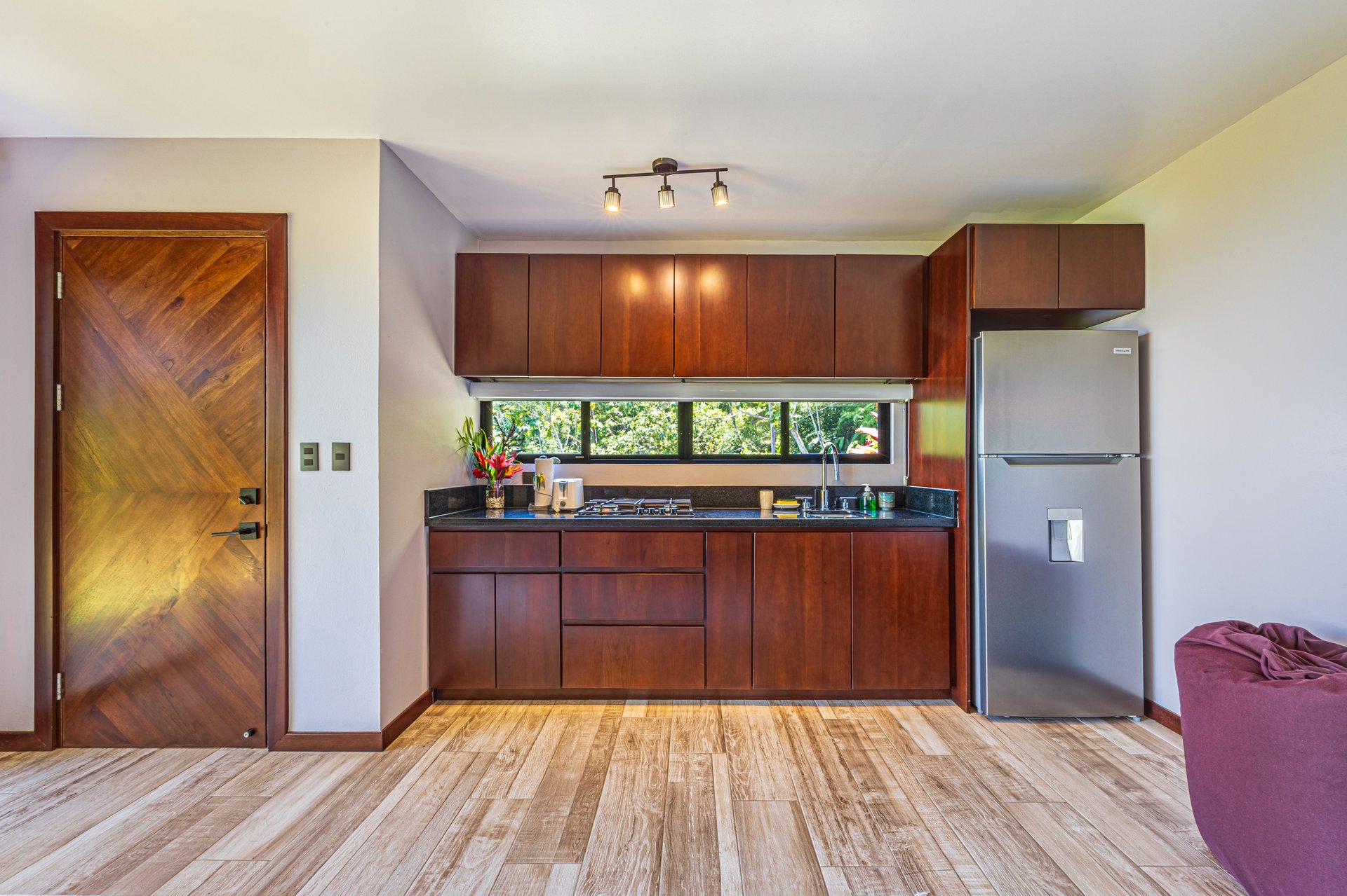 Casa Markissa – Luxury Oceanview Villa with Proven Rental Income.