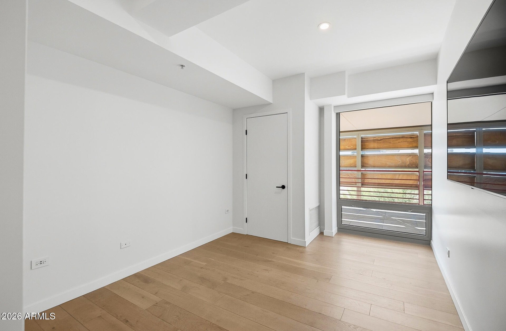 7157 E Rancho Vista Dr, #4001