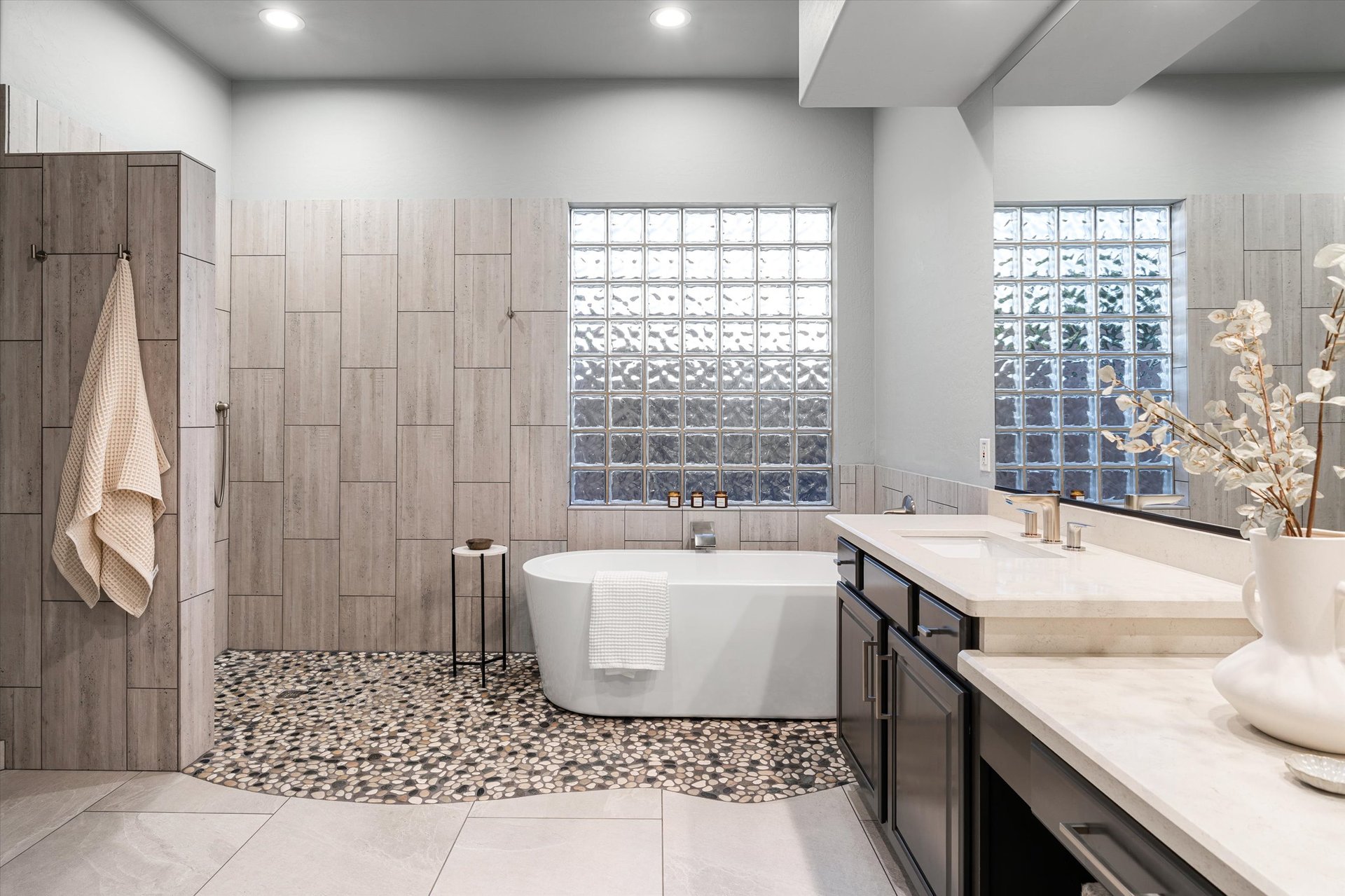 11115 E WINCHCOMB Drive, Scottsdale