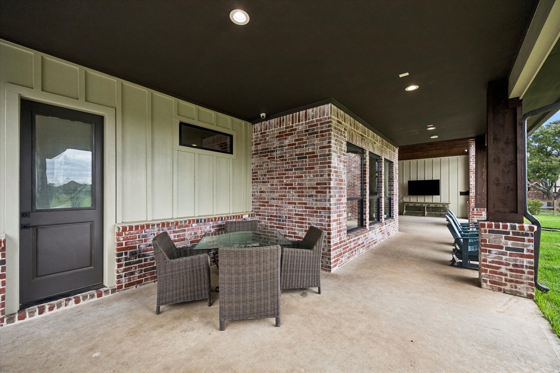 301 W. Viejo Dr