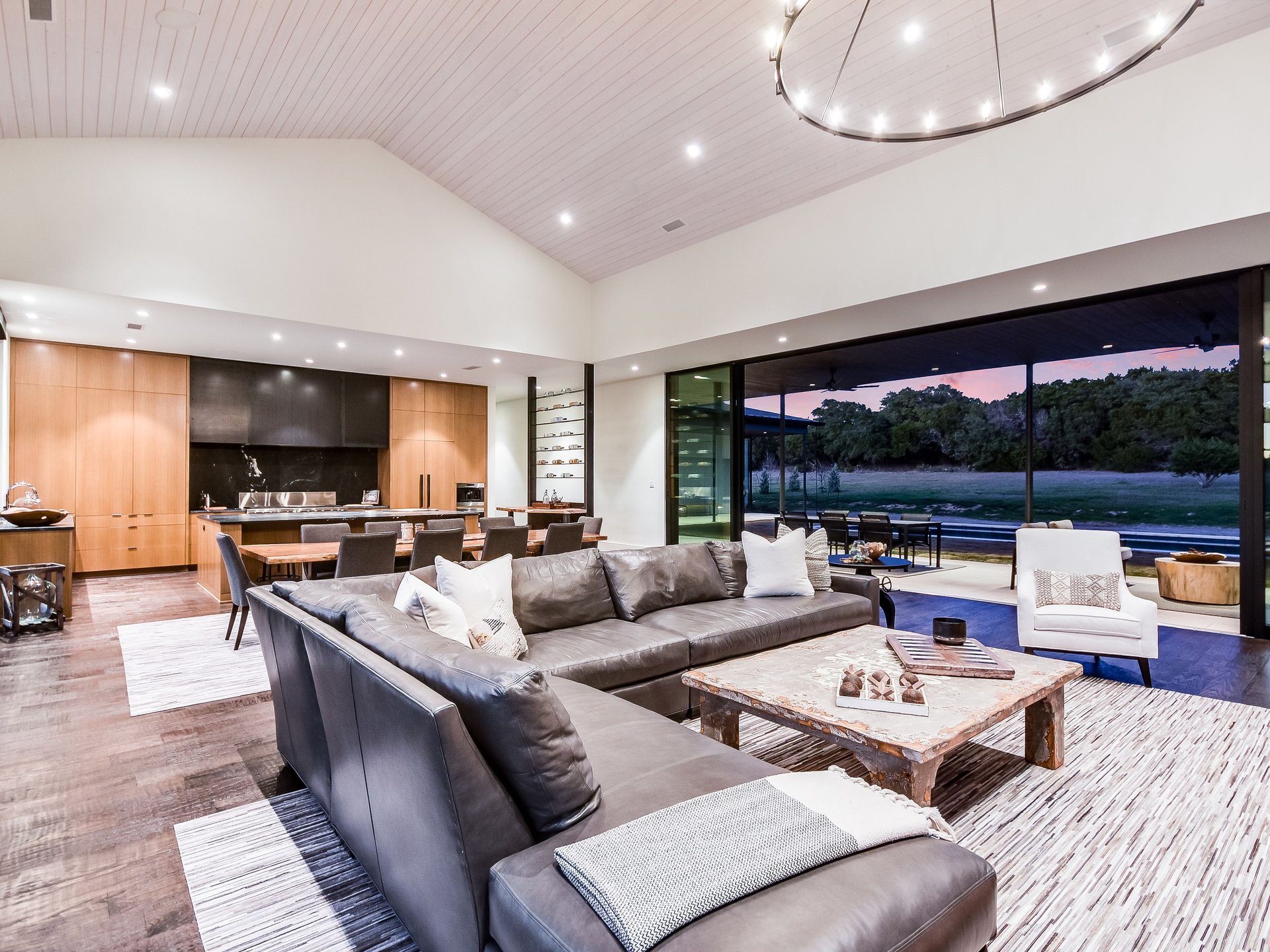 Luxury Modern Farmhouse
