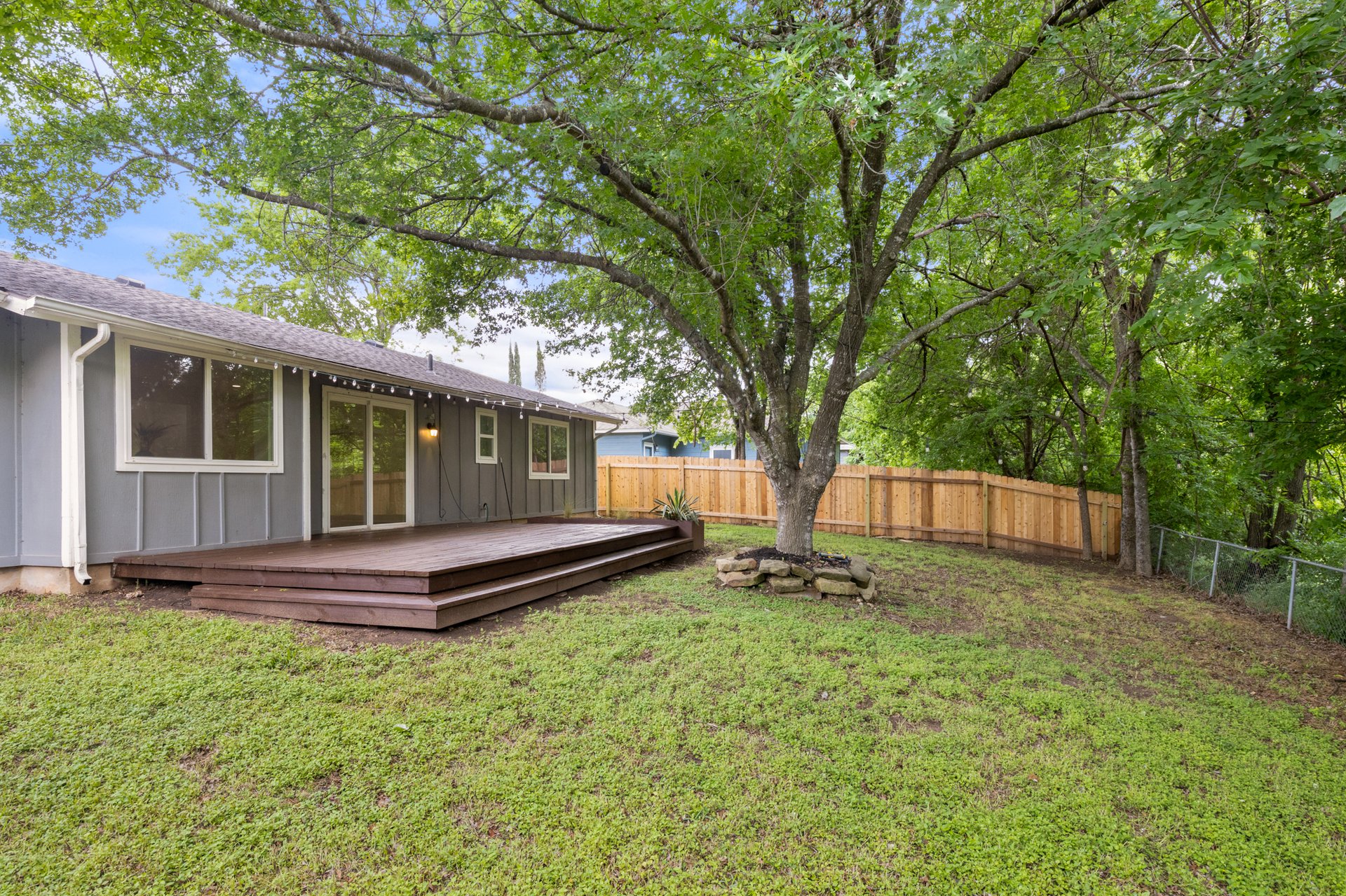 4604 Bundyhill Dr