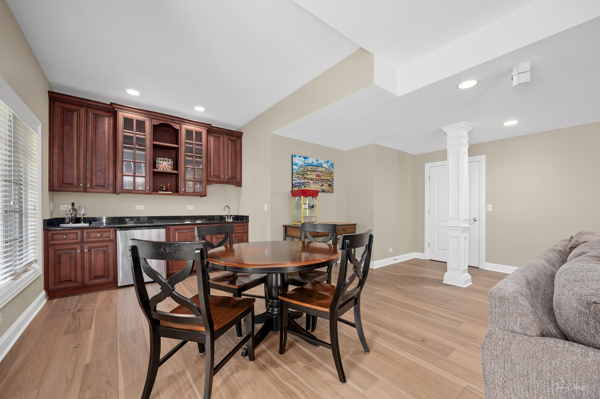 Luxury Home in Lisle