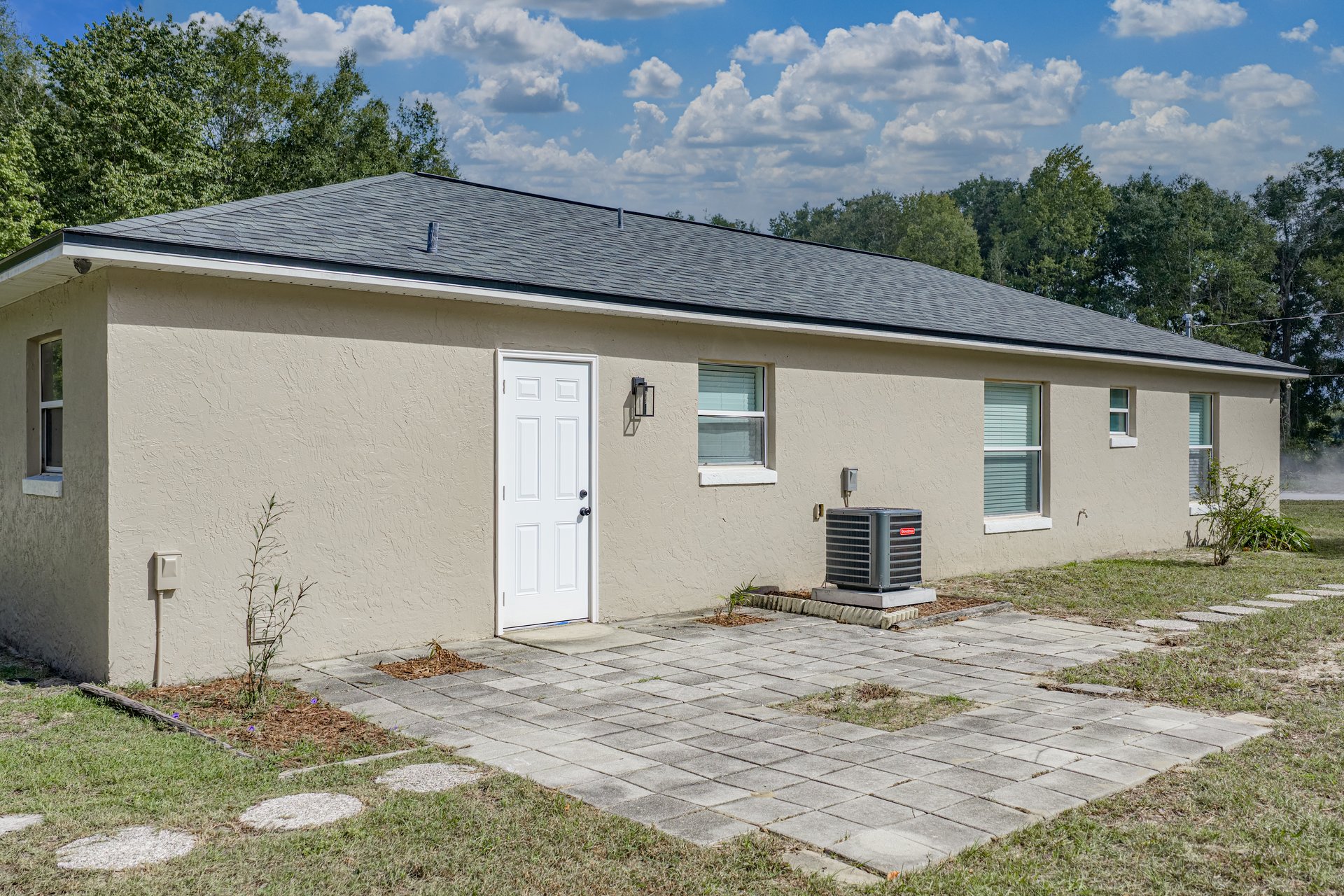 760 NW 52ND AVE