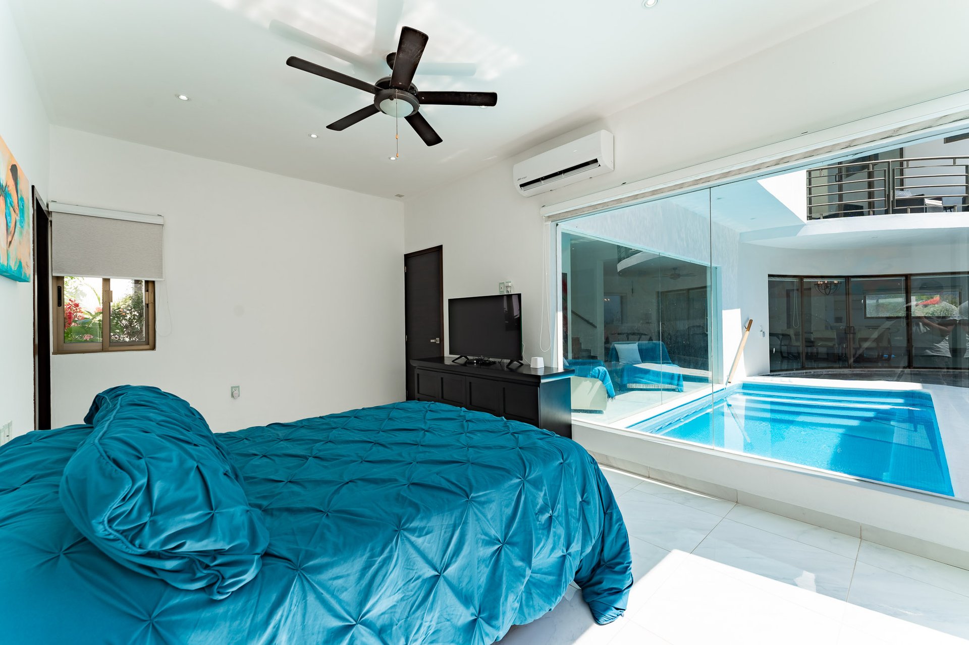 5 bedrooms, Single Family Homes, Villa de Caballos