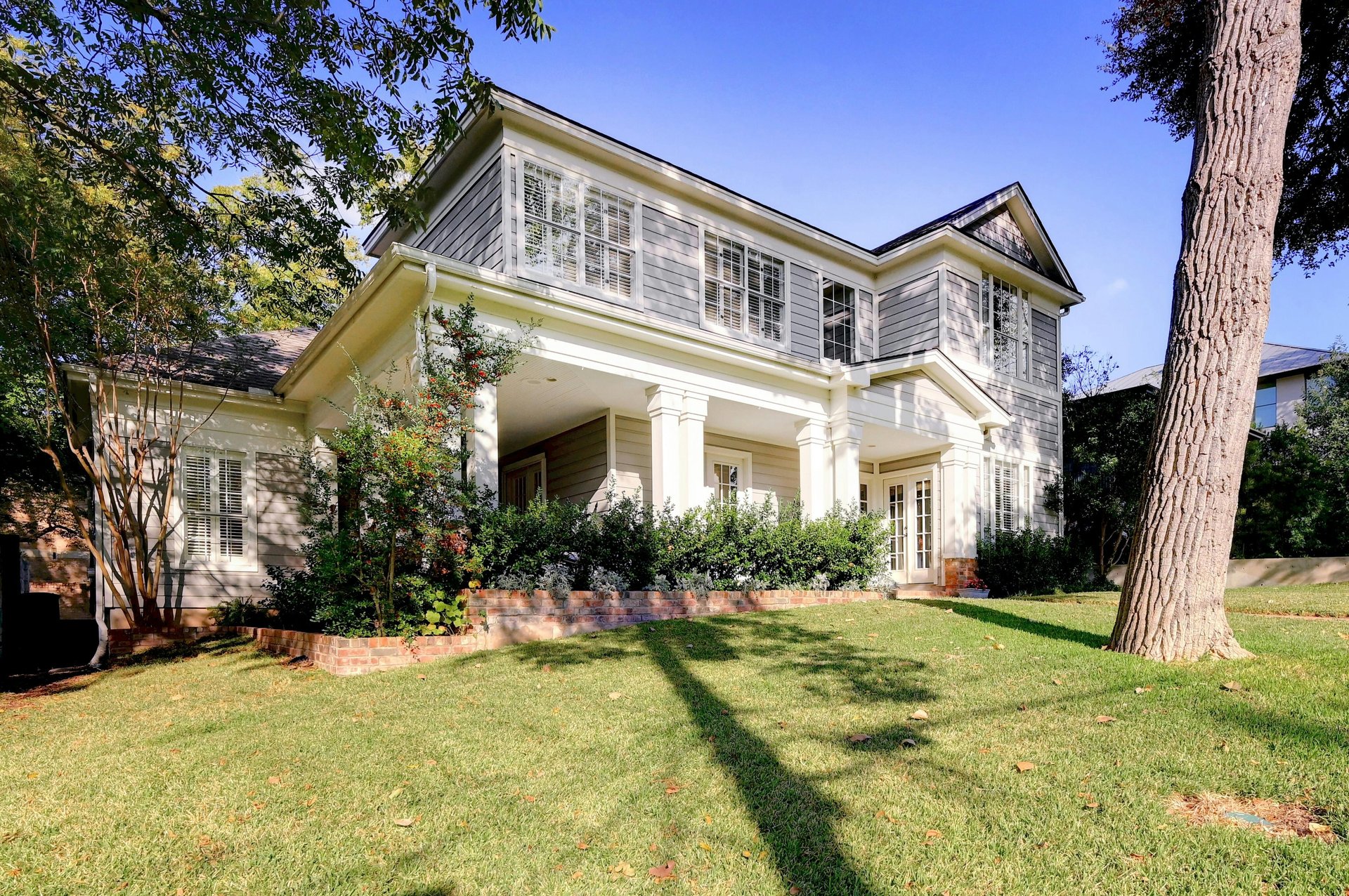 908 W 18th Street 