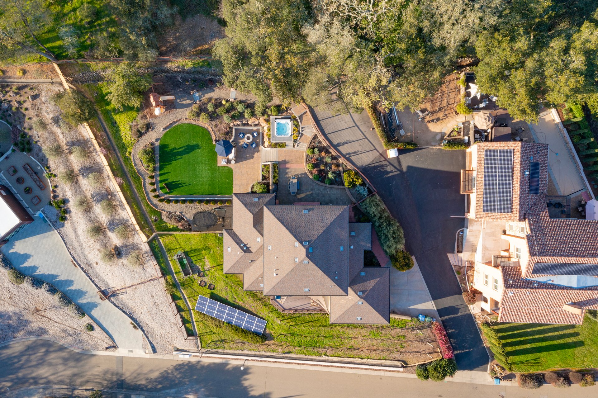 235 Clear Ridge Dr