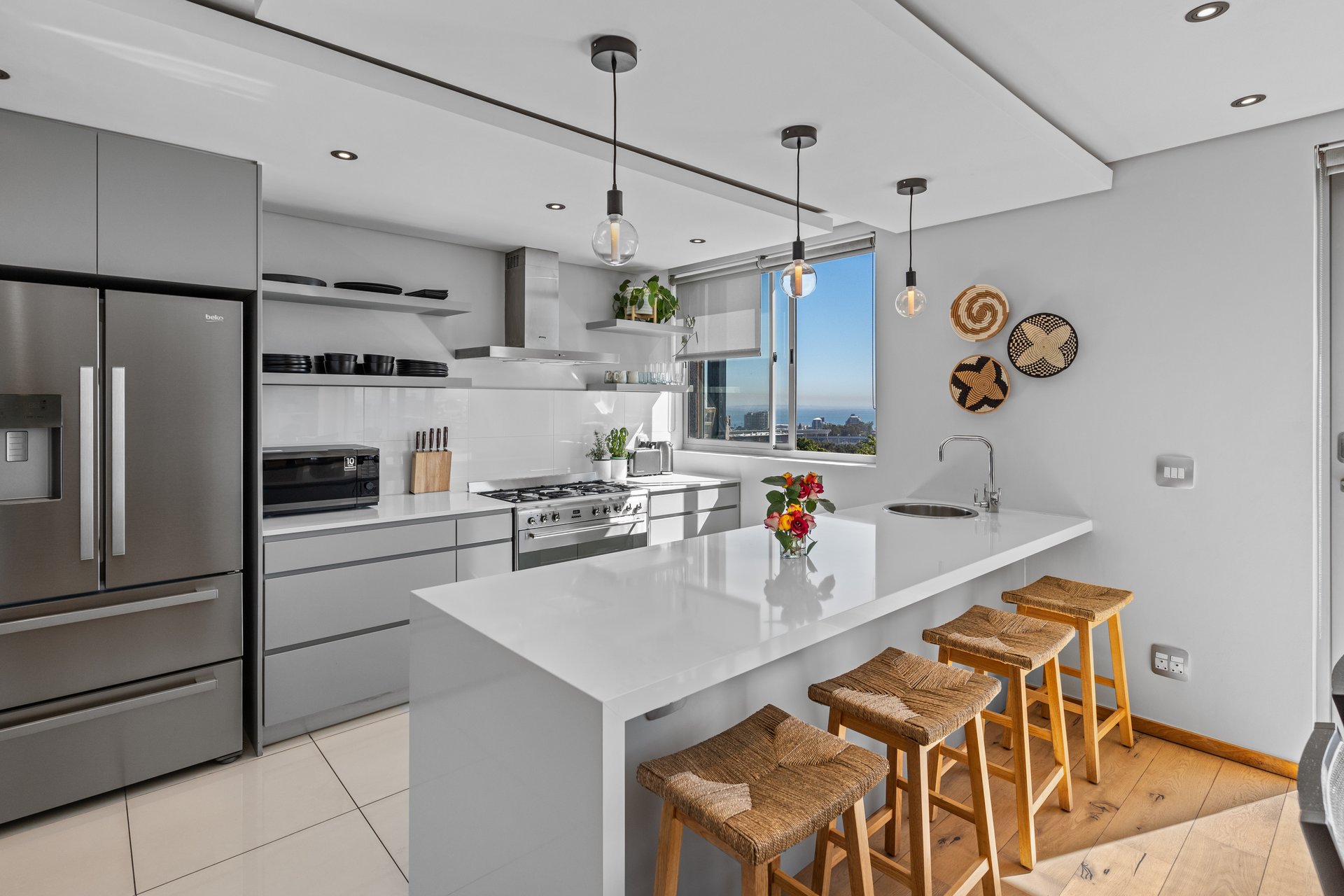  Seven on T Luxe Retreat