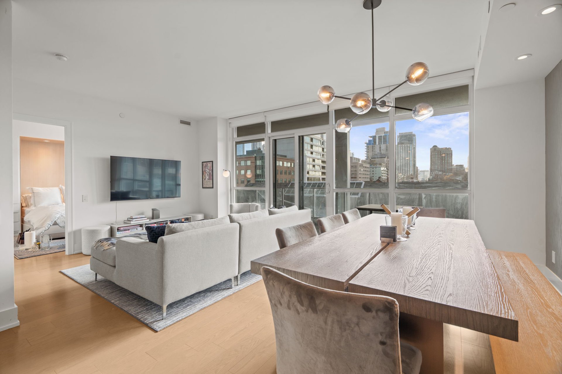 SOLD: Stunning And Chic