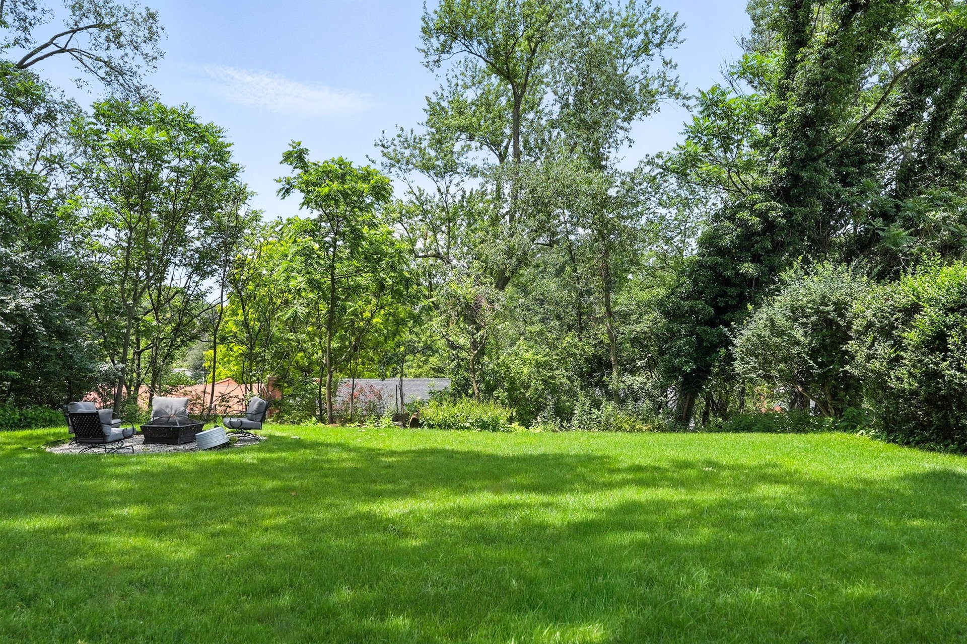 86 Standish Blvd