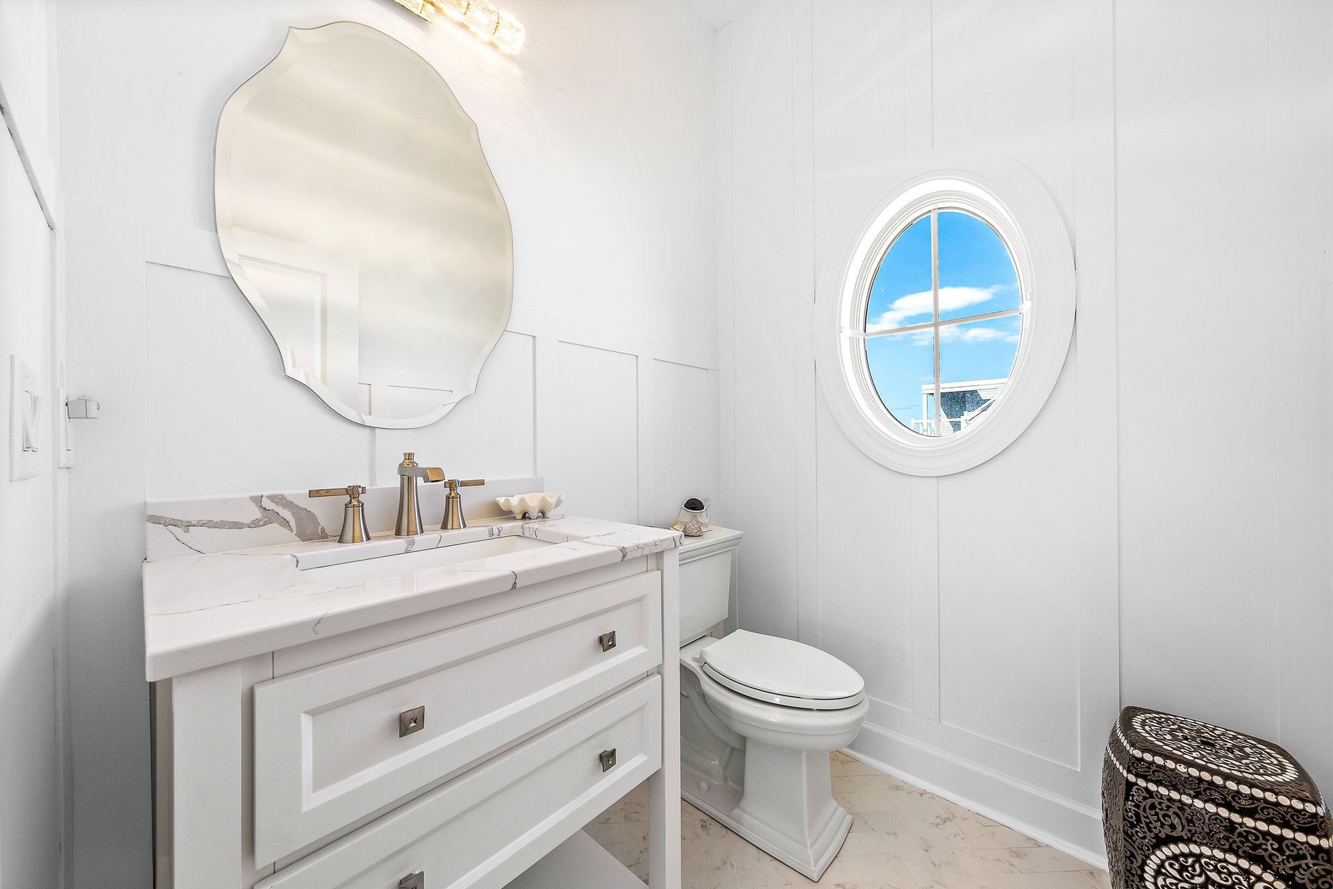 4901 S Long Beach Blvd - Pet Friendly
