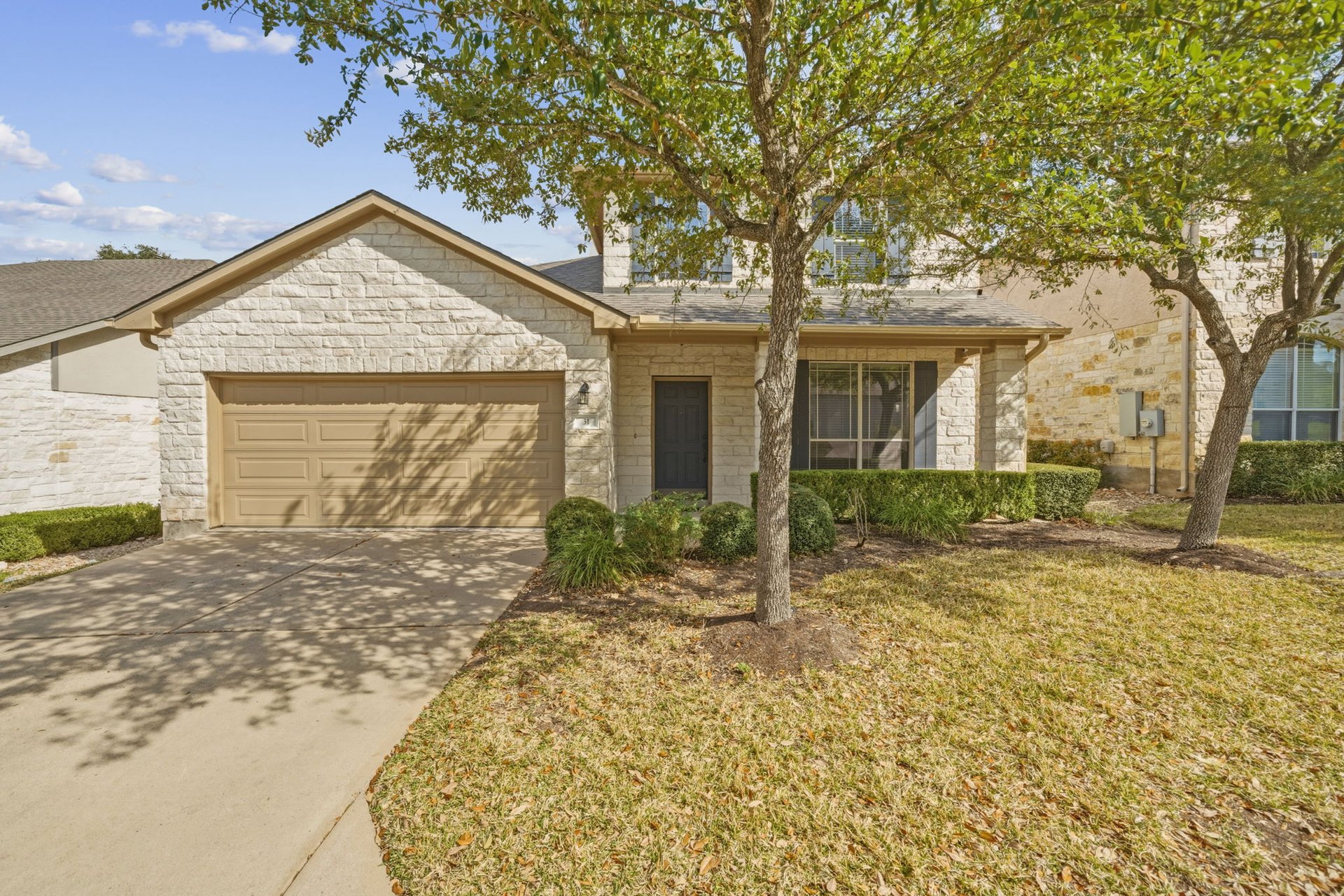 Elegantly Updated Lakeway Retreat w/ New Roof