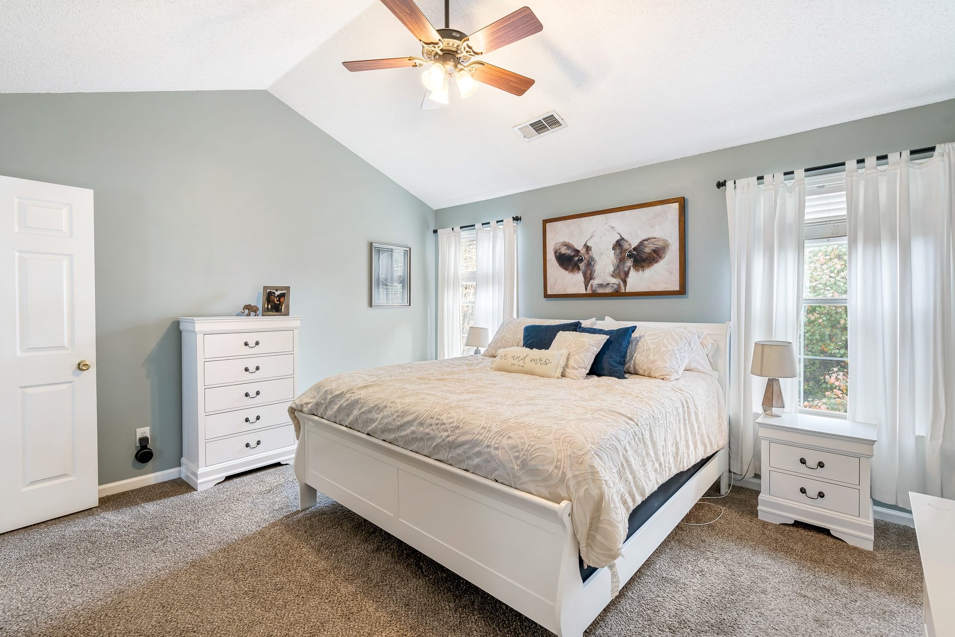 4557 Chelton Ct 