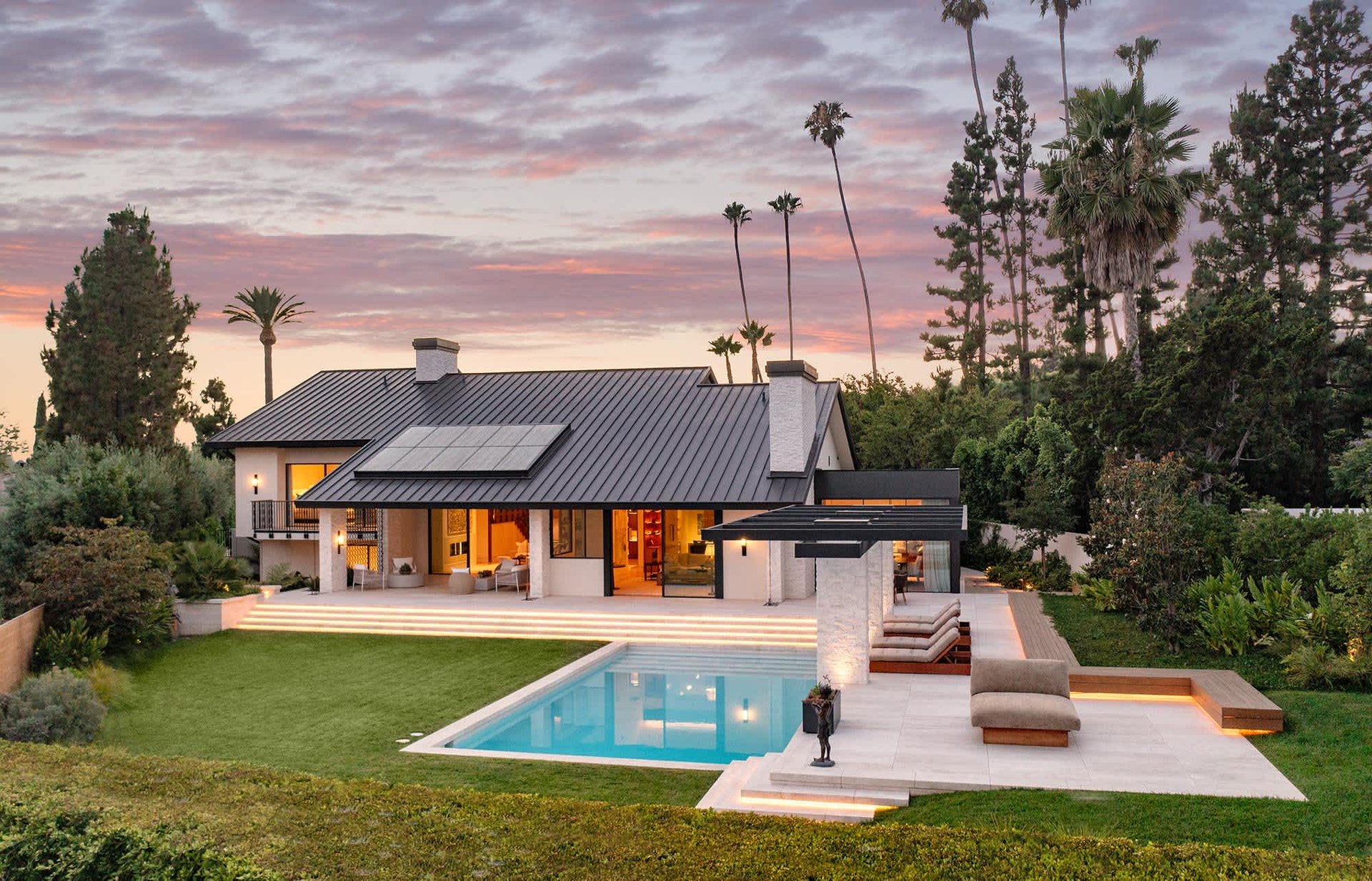 984 N Alpine Dr, Beverly Hills