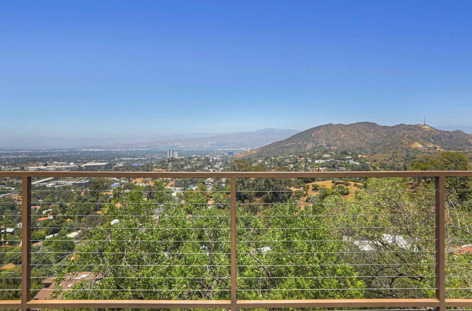  7185 Pacific View Dr