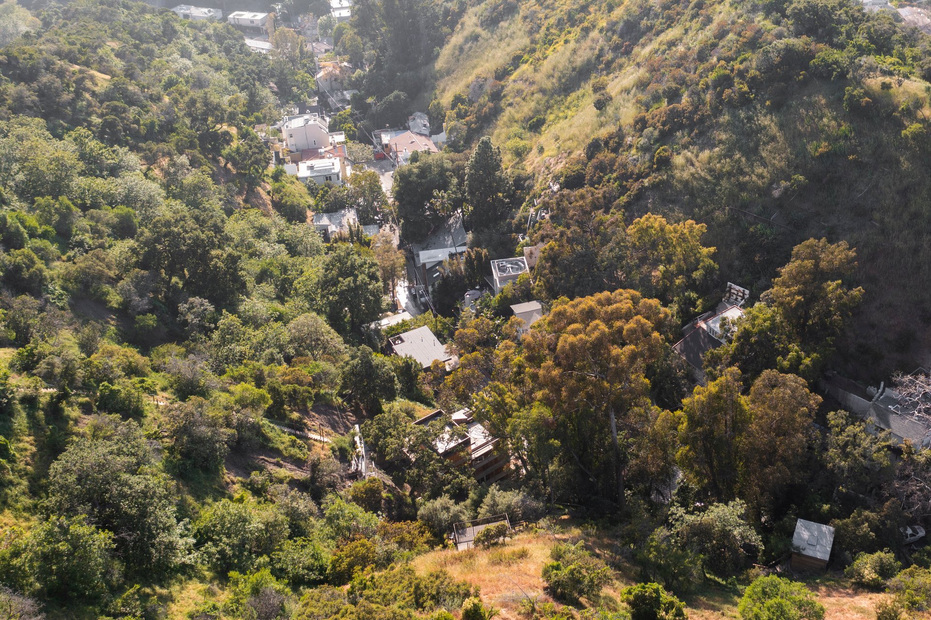 9807 Portola Dr