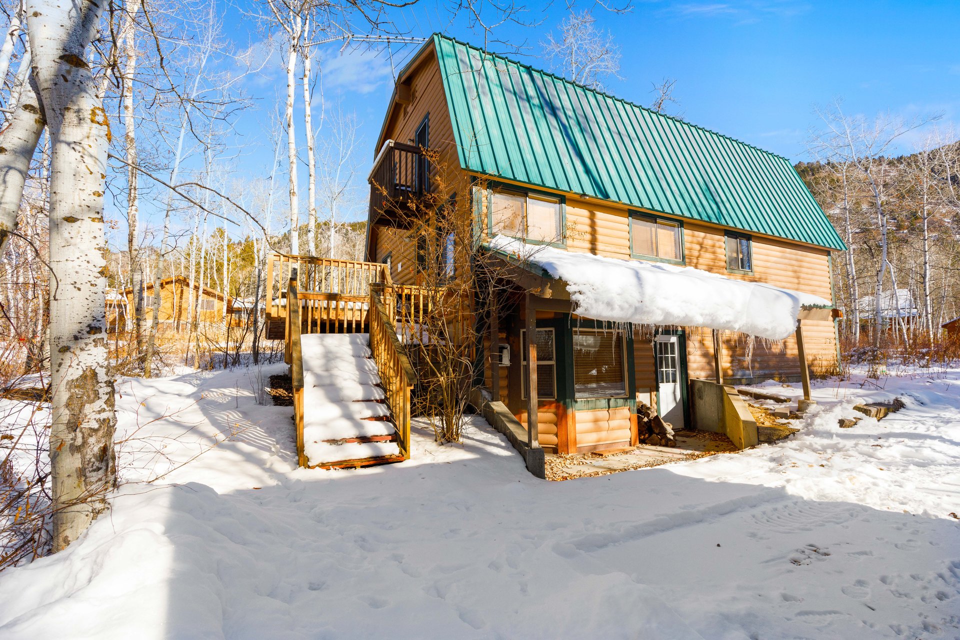 94 HILLSIDE WAY