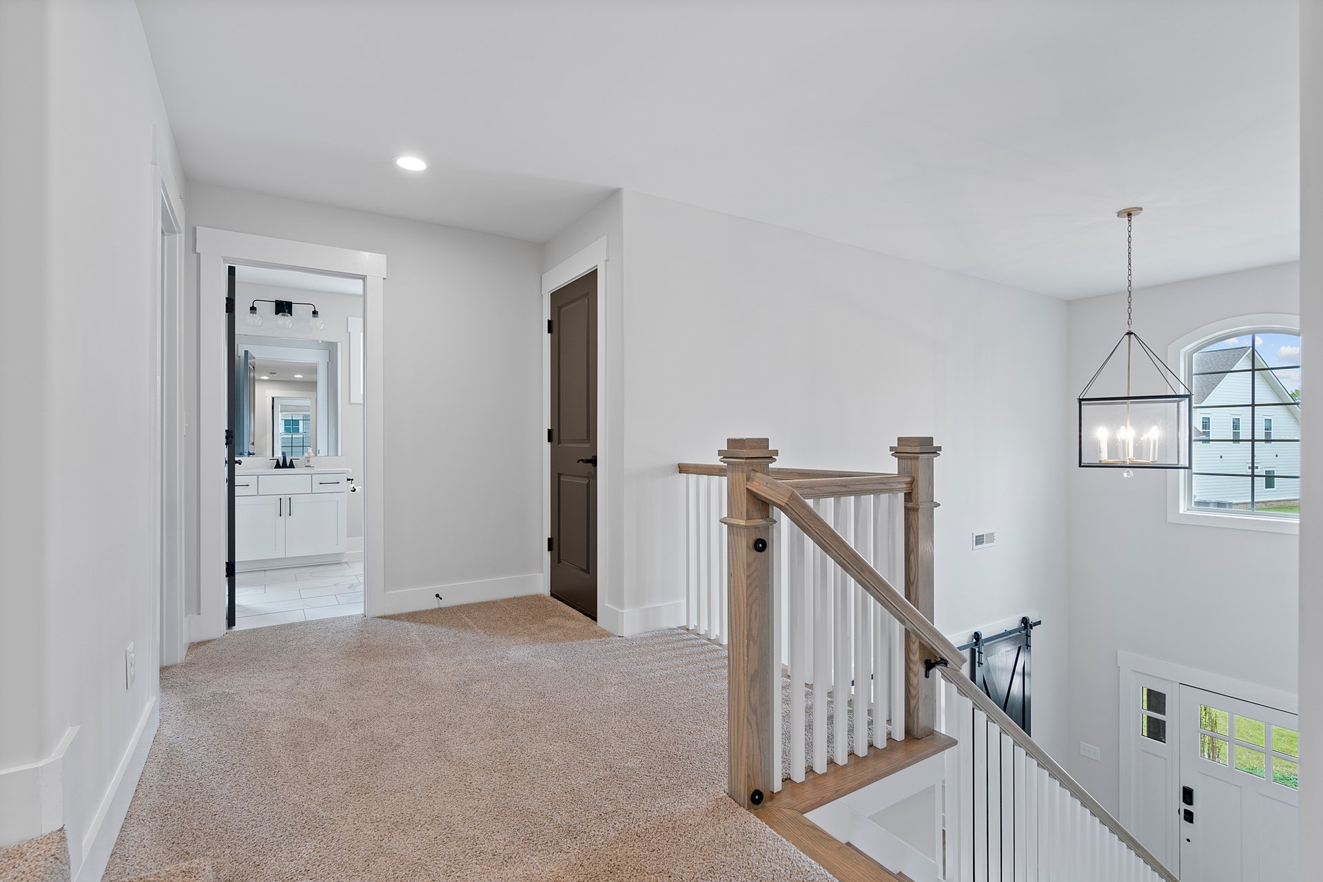 SPACE SPACE SPACE with a Luxury feel! Office AND Bonus Room!Office AND Bonus Room!