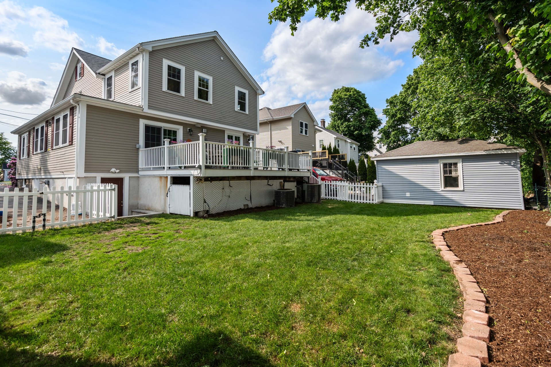 25 Victory Ave