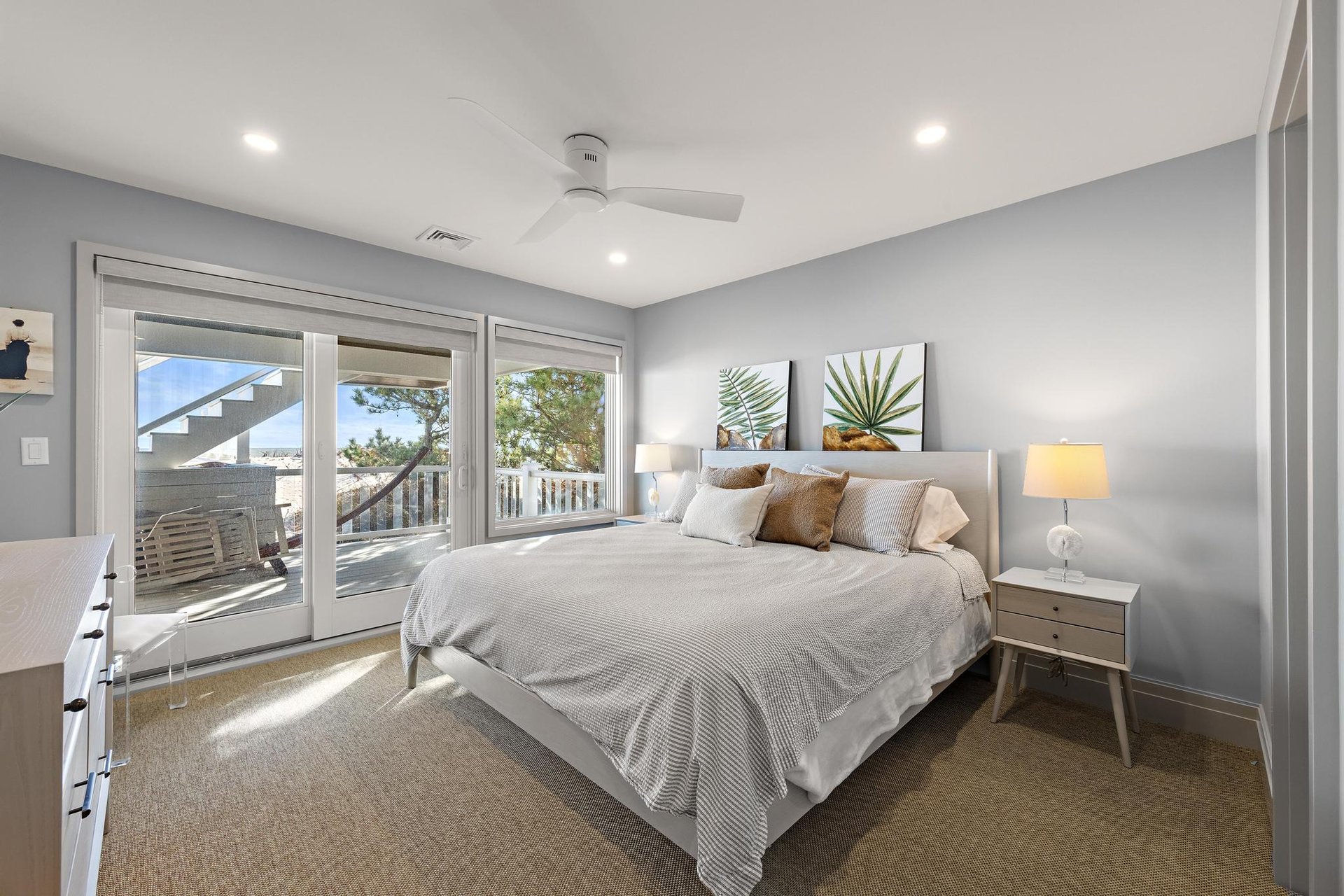 2215 Ocean Ave