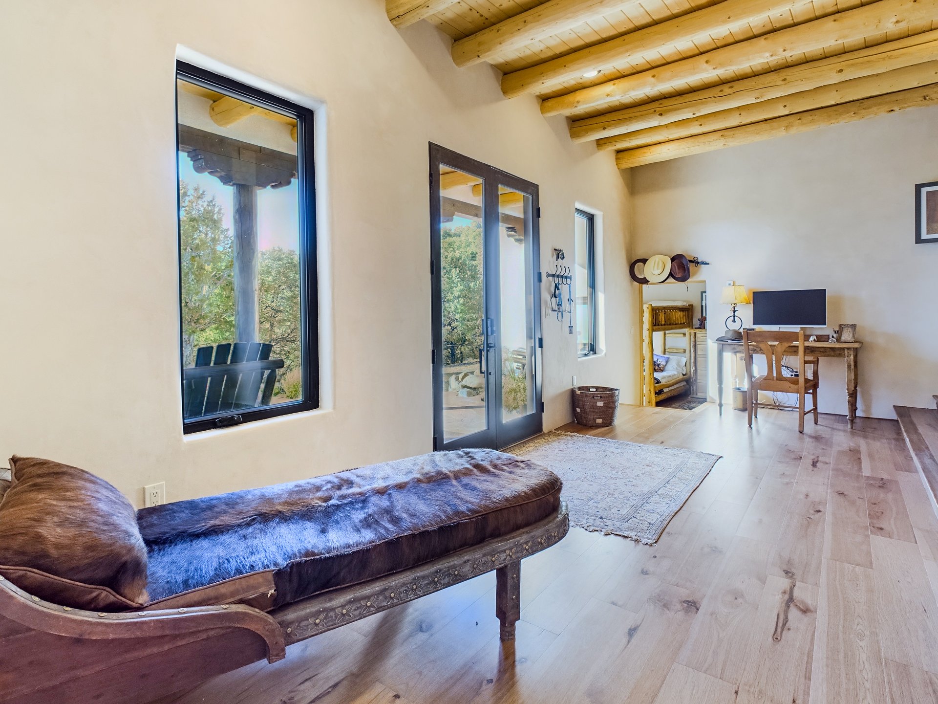 35 La Ceja Road