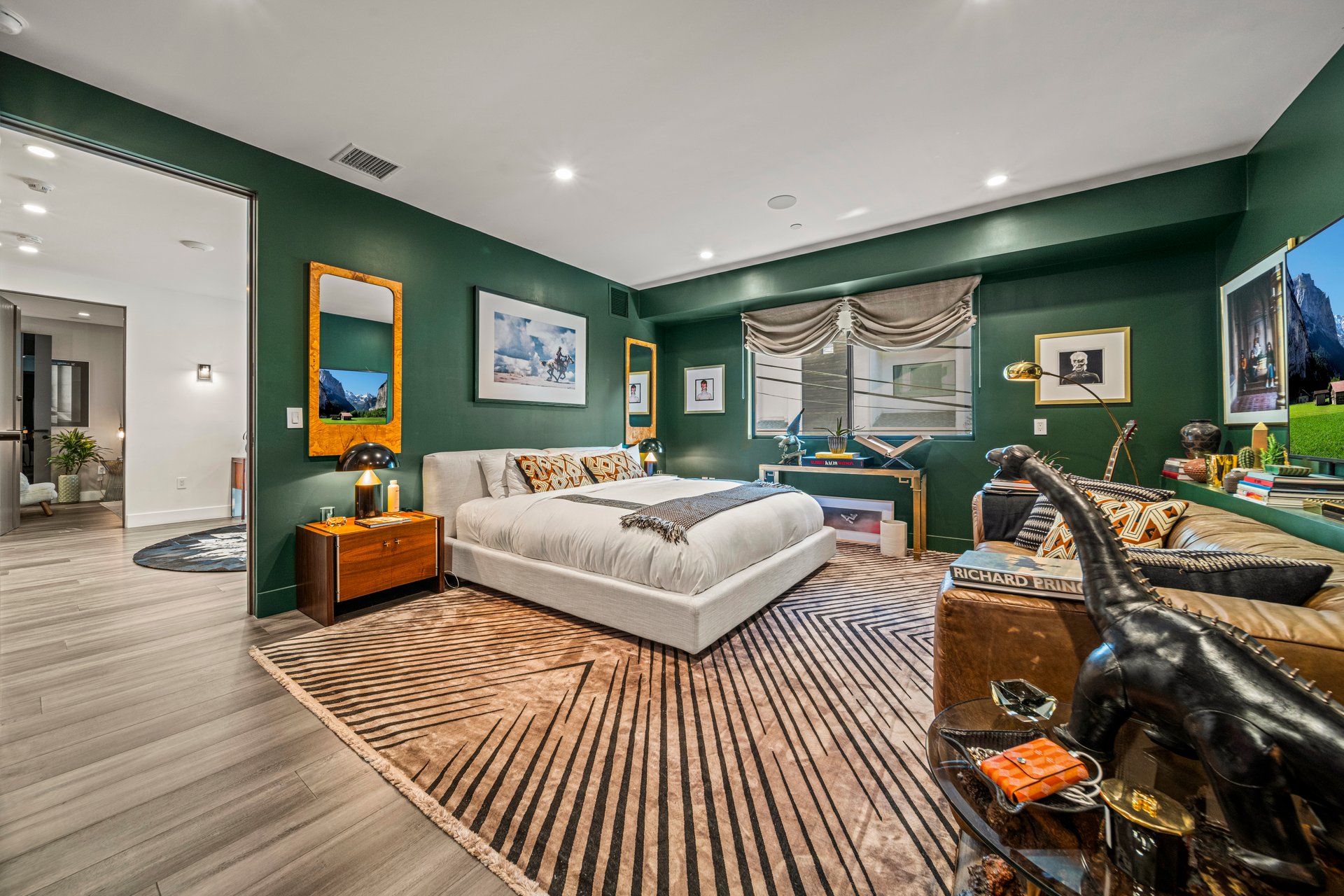 8145 Willow Glen Rd