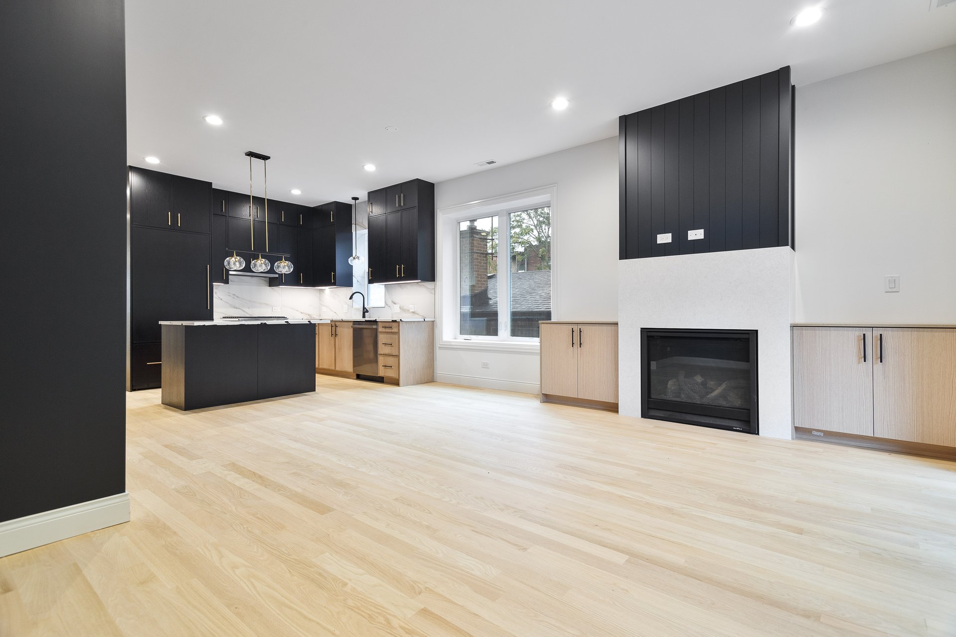 5446 S Kimbark Avenue Unit 2
