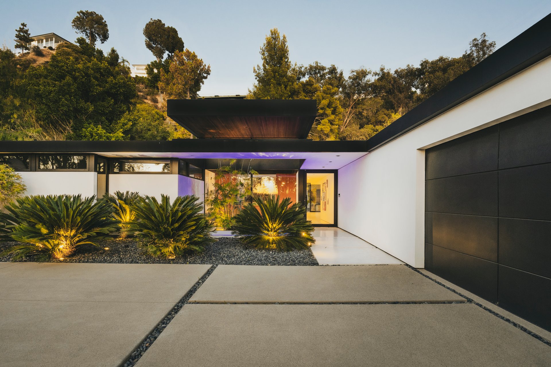 570 Evelyn Pl, Beverly Hills