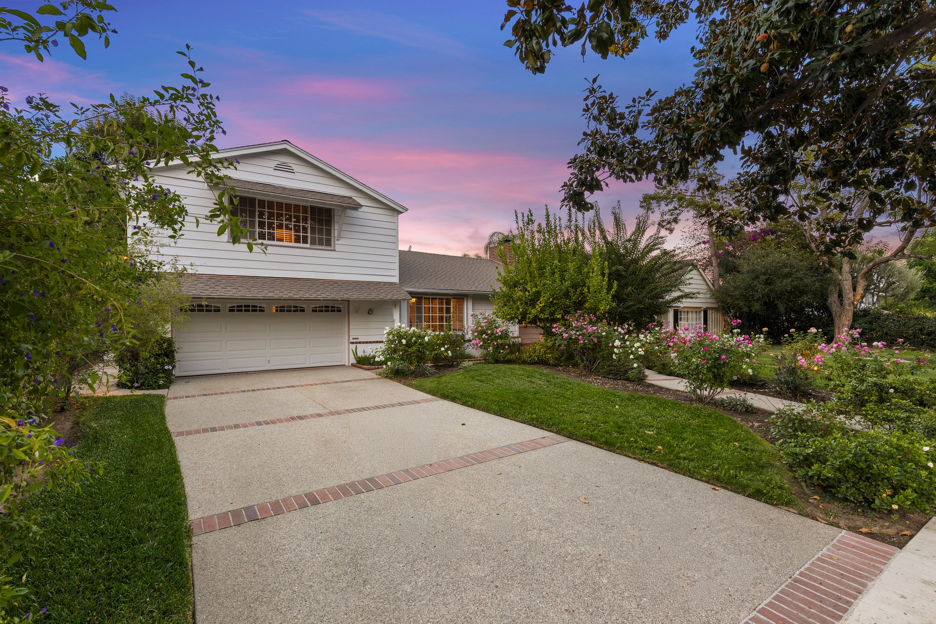 15435 Sutton St, Sherman Oaks