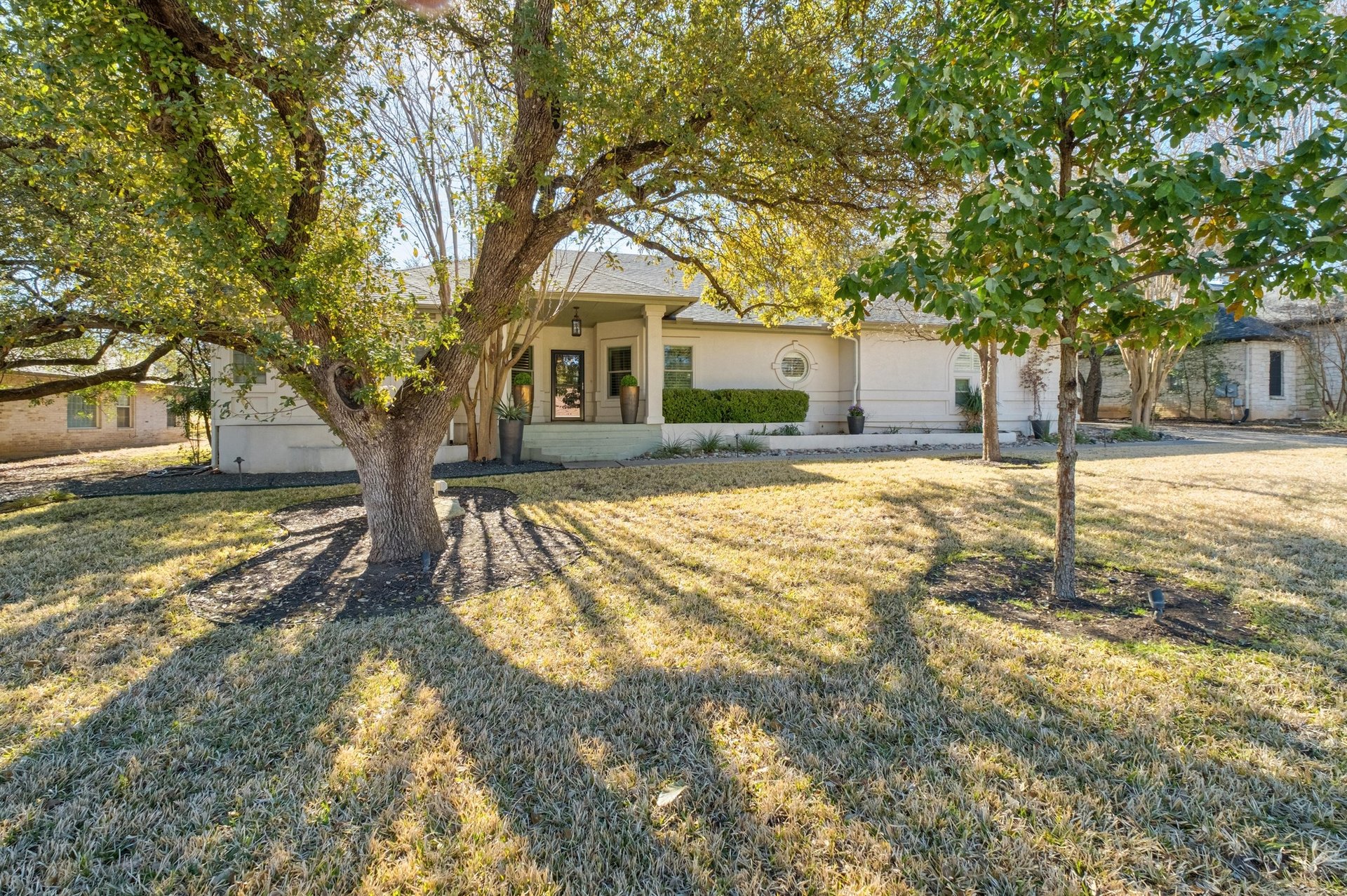 112 White Sands Drive