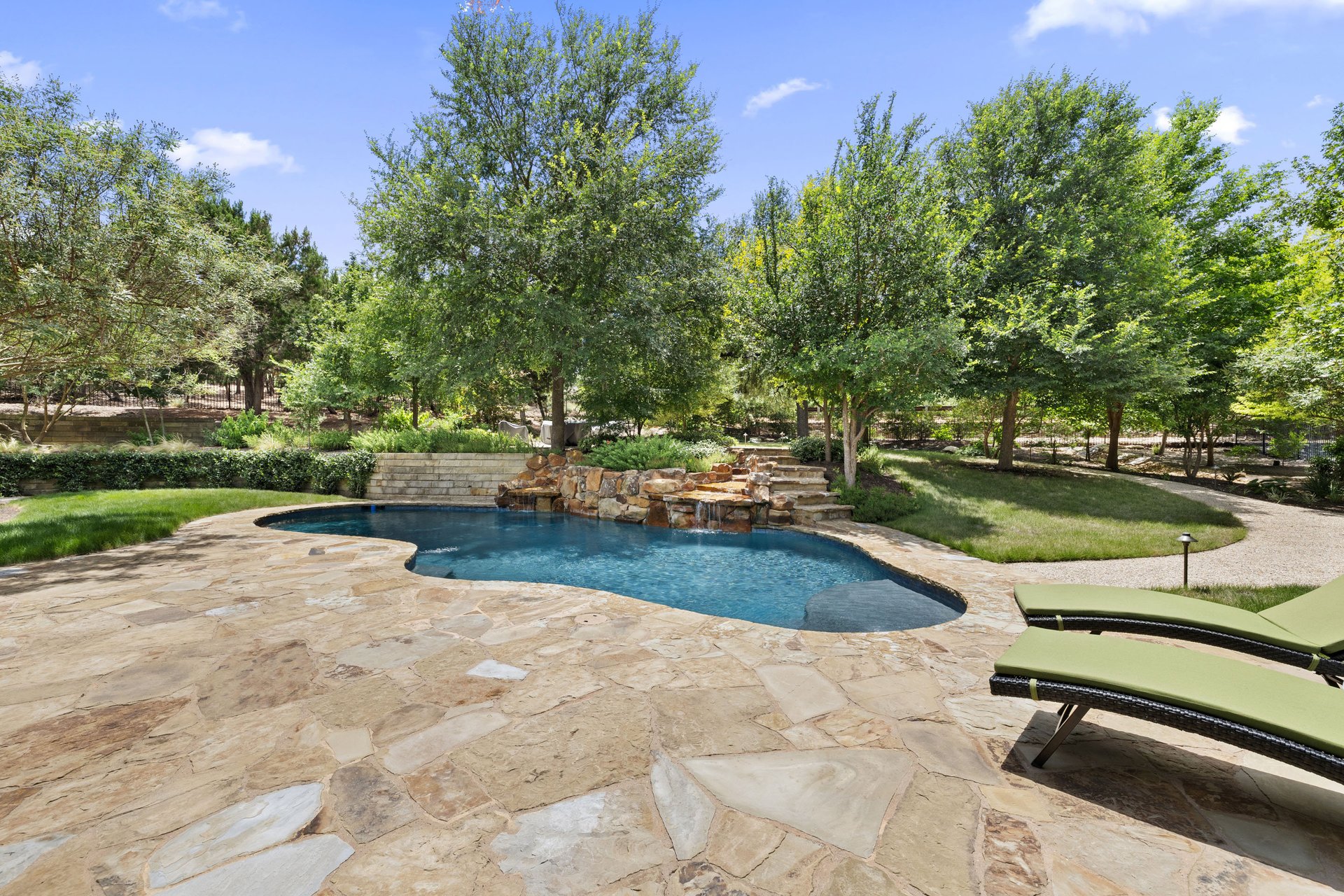 12821 Hacienda Ridge