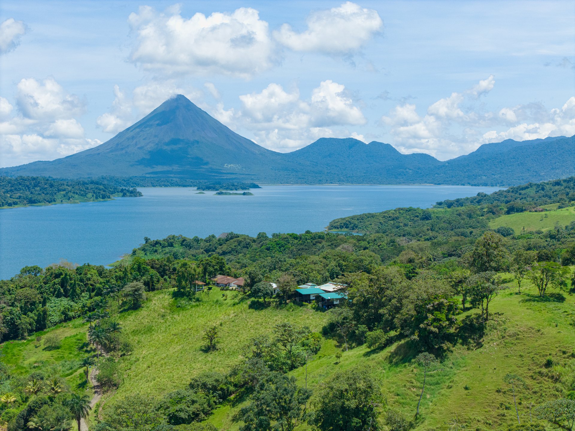 Rio Chiquito Ranch & Villas | 143-Hectare Ranch Estate with Villas, Forest & Full Infrastructure in Tilarán, Costa Rica