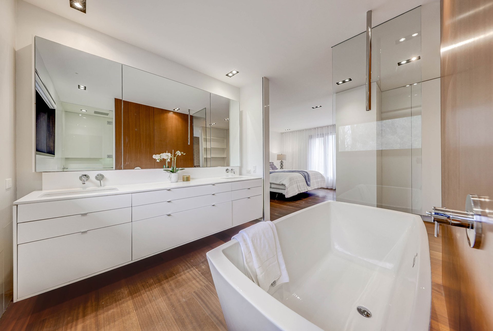 SOLD: Urban-Style Entertainer's Paradise