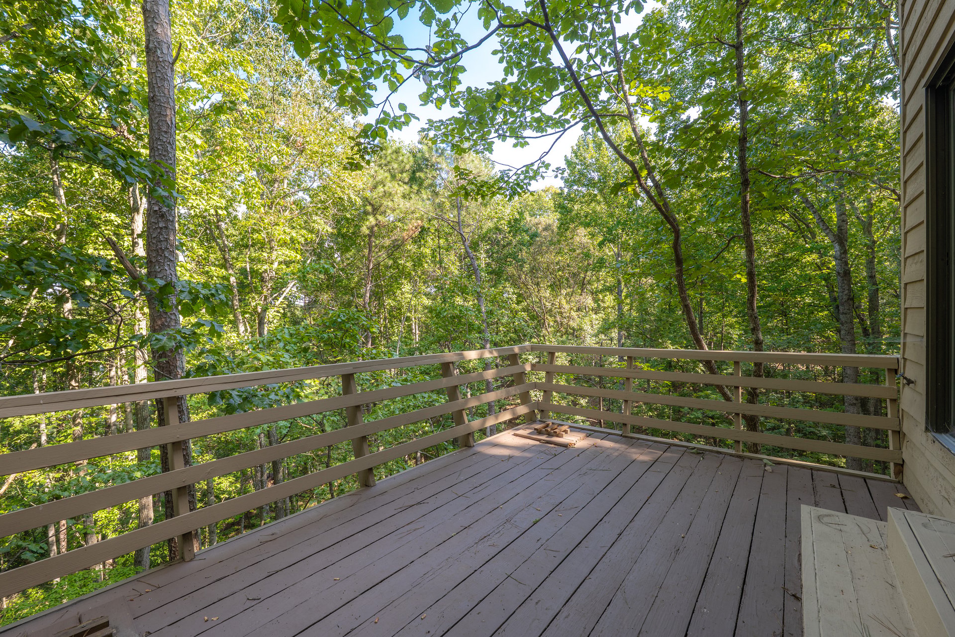 375 N Peak Drive