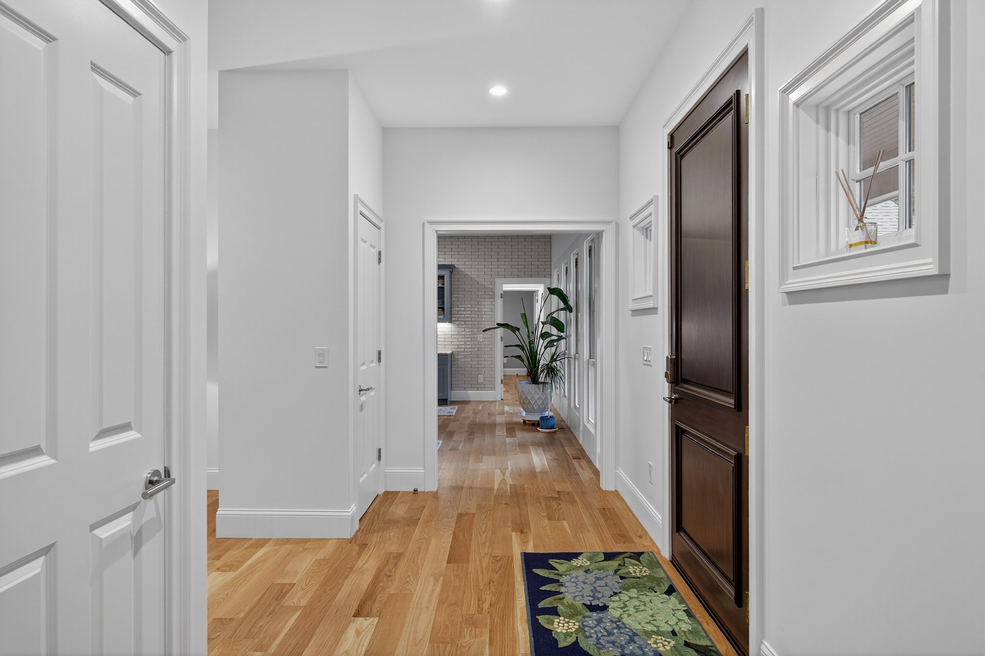 A Turnkey Seapuit Offering in Osterville