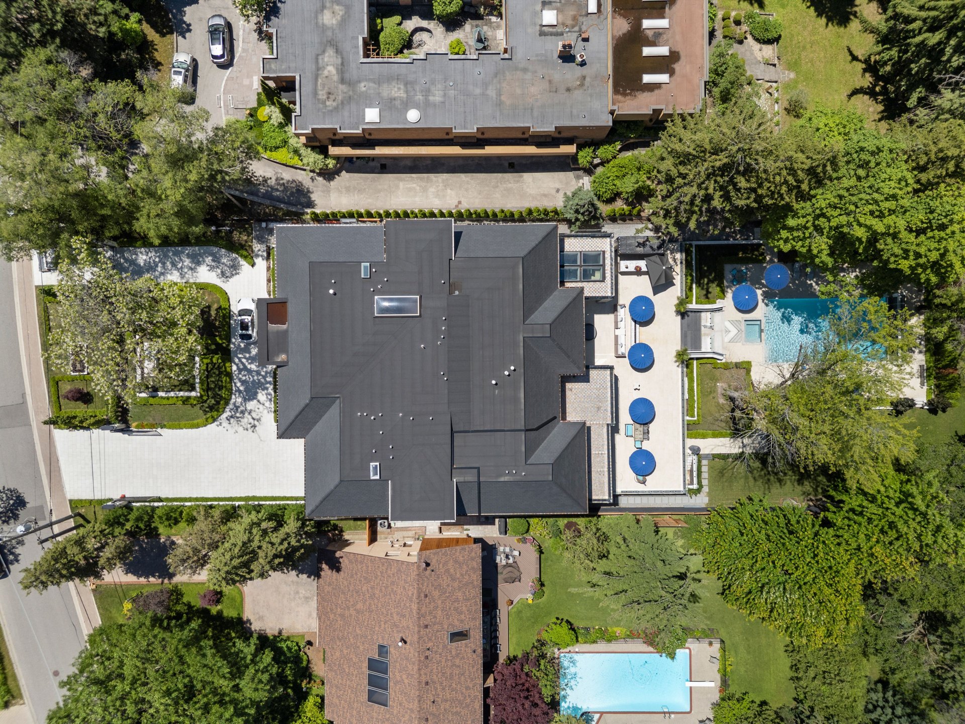 Extraordinary Custom Estate