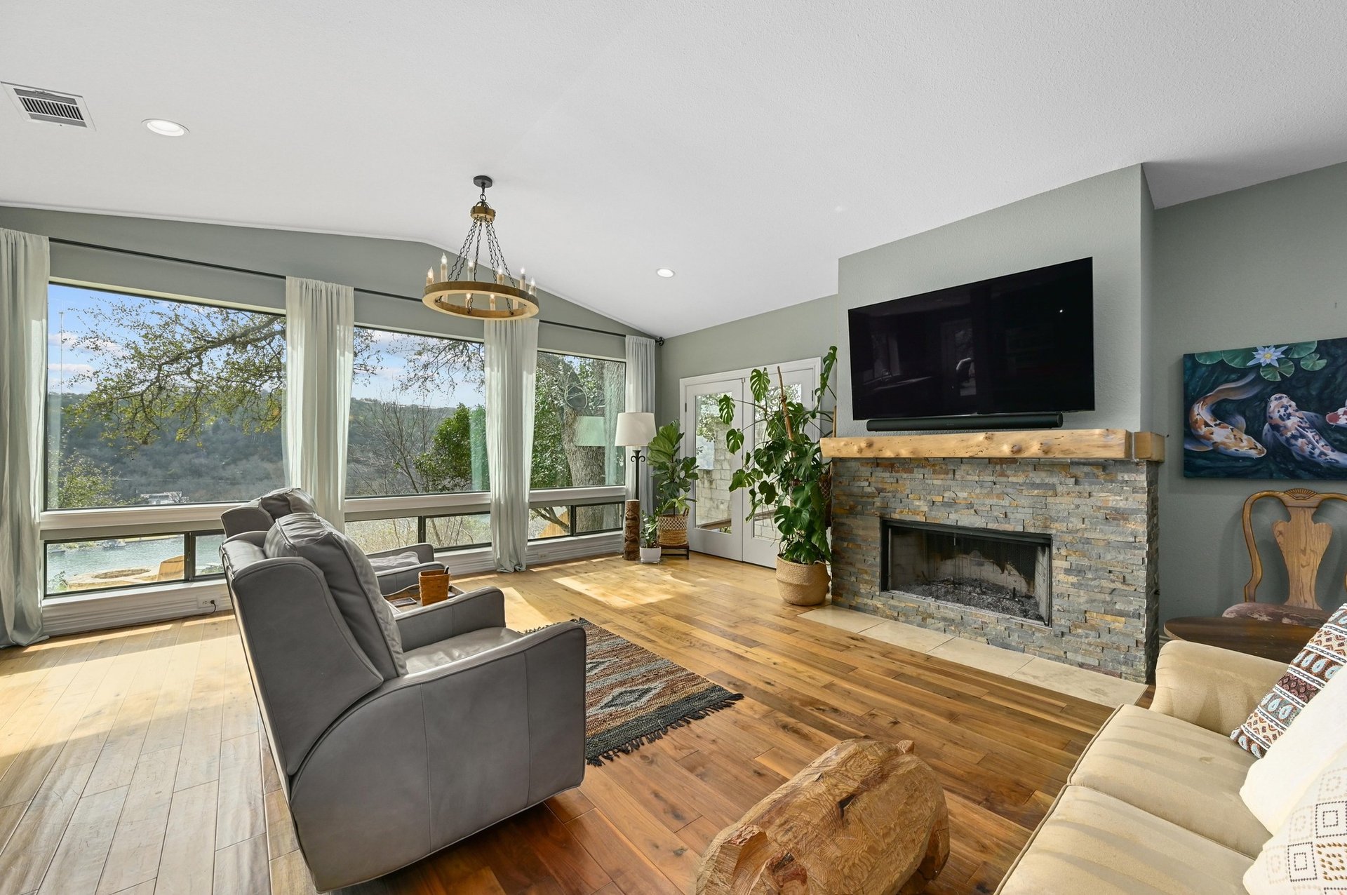3004 Patio Circle 
