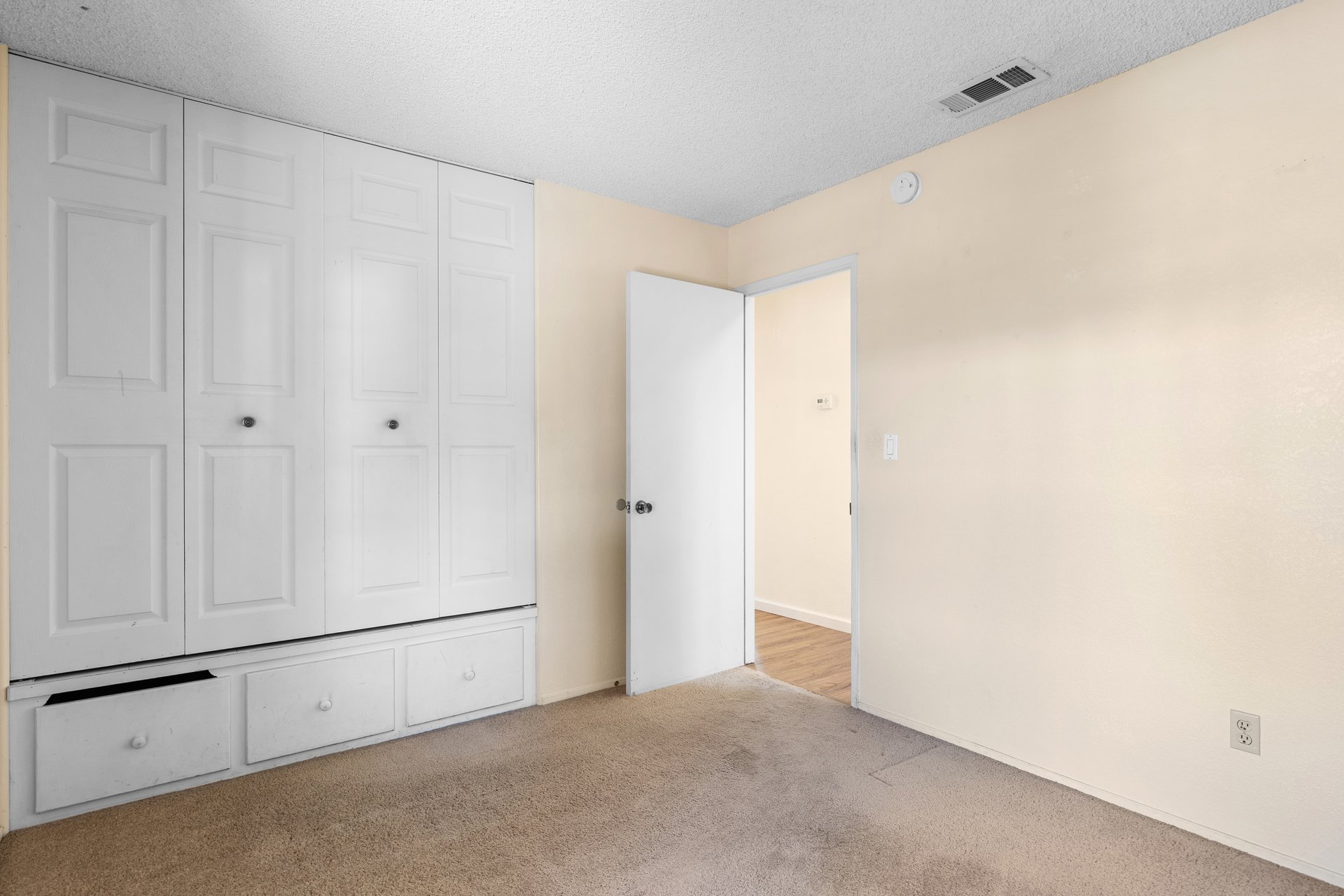 Welcome to 21361 Santa Maria Drive