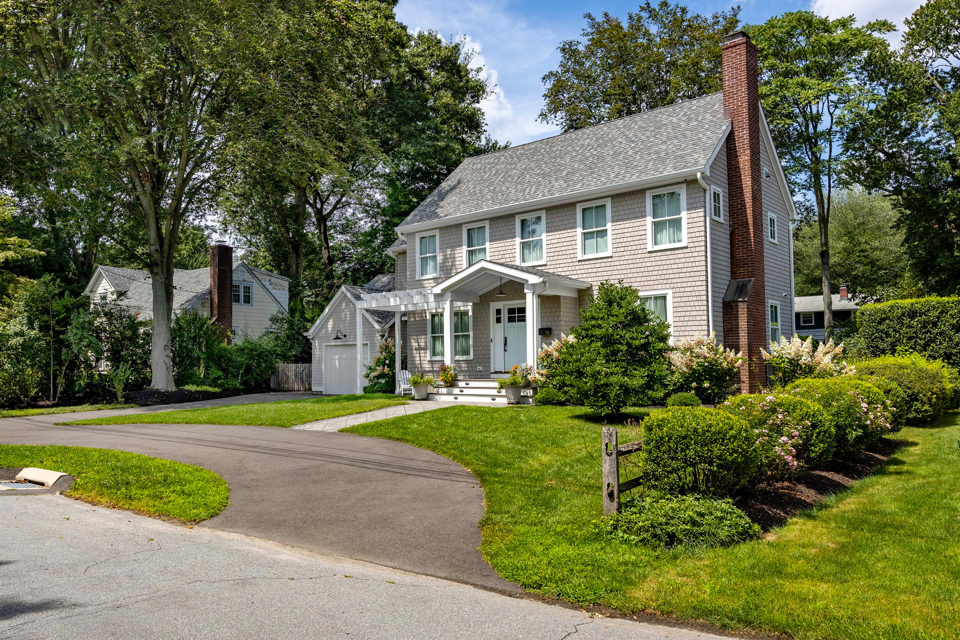 Pristine University Area Colonial