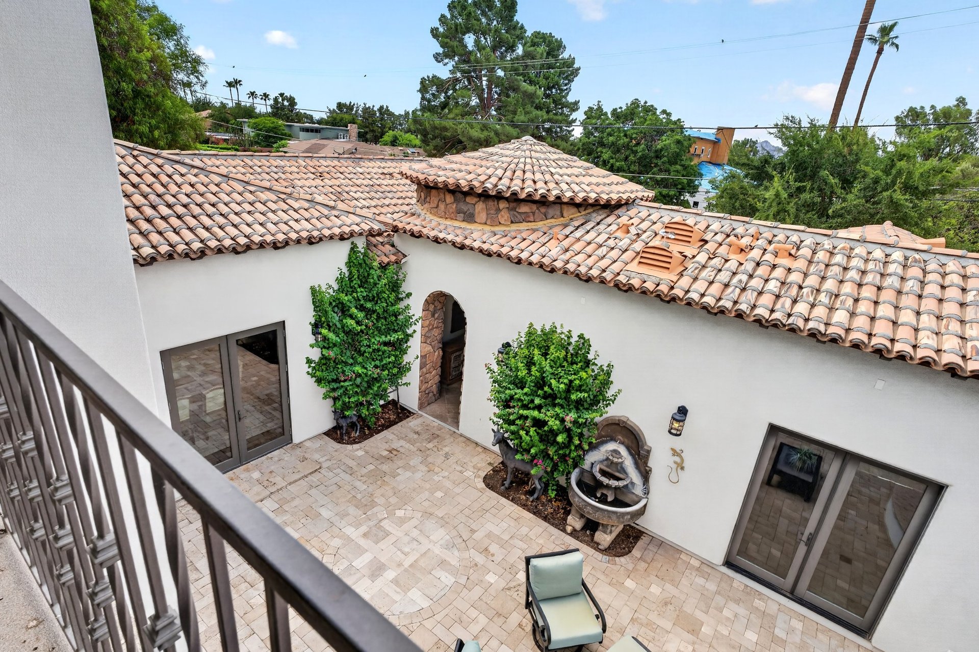 5807 E ORANGE BLOSSOM Lane